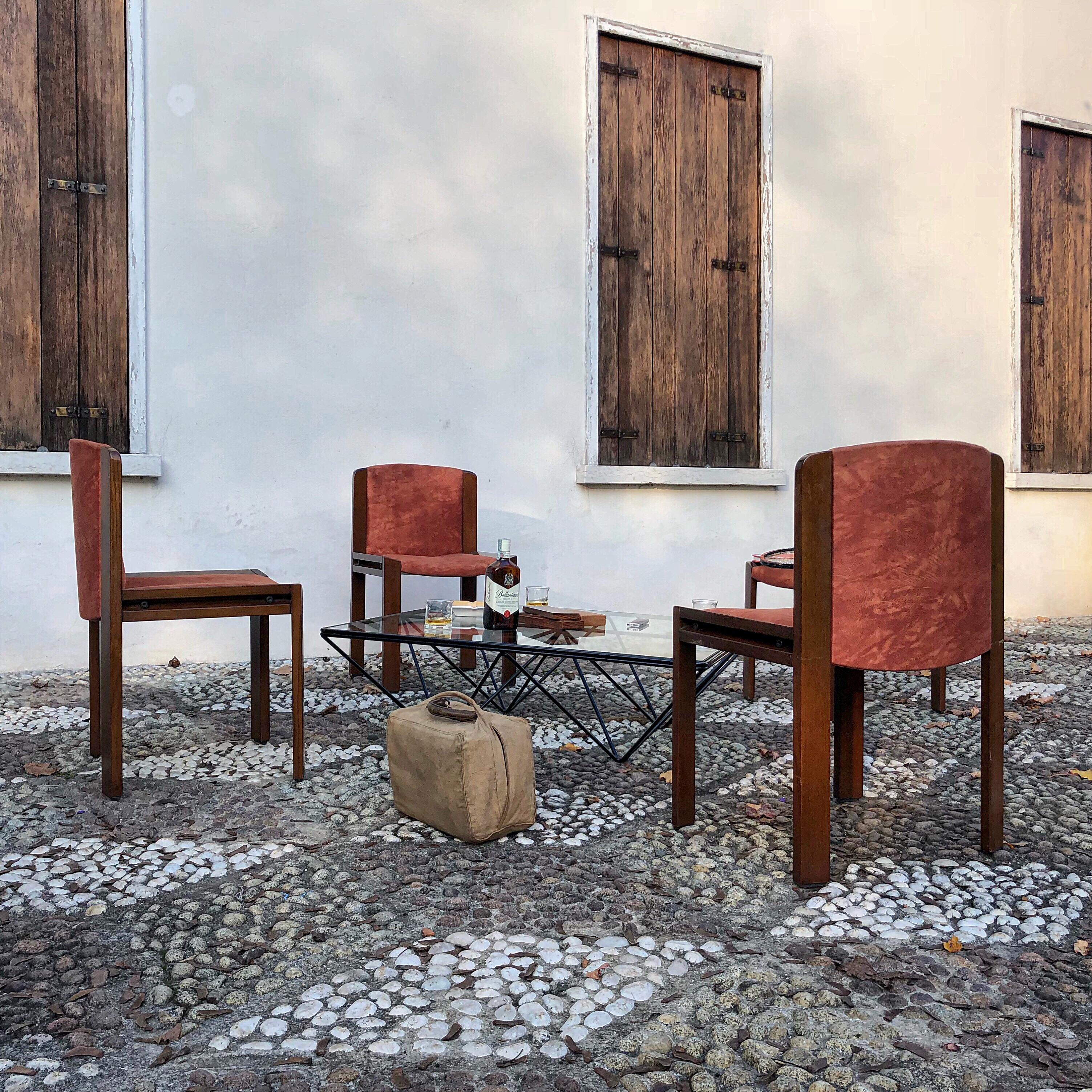 Joe Colombo Midcentury Walnut Model 300 Dining Chair for Pozzi, 1966, Set of 4 11