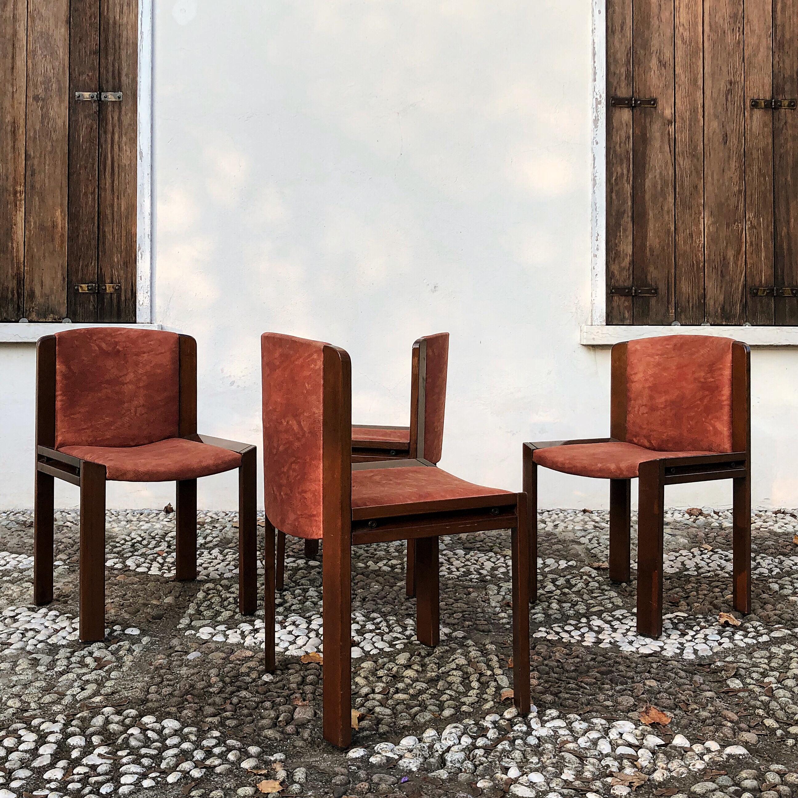 Joe Colombo, chaise de salle à manger modèle 300 du milieu du siècle dernier pour Pozzi, 1966, lot de 4 Bon état - En vente à Vicenza, IT
