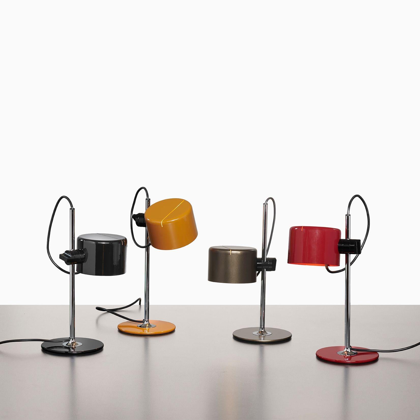 XXIe siècle et contemporain Joe Colombo - Mini lampe de bureau coupe par Oluce en vente