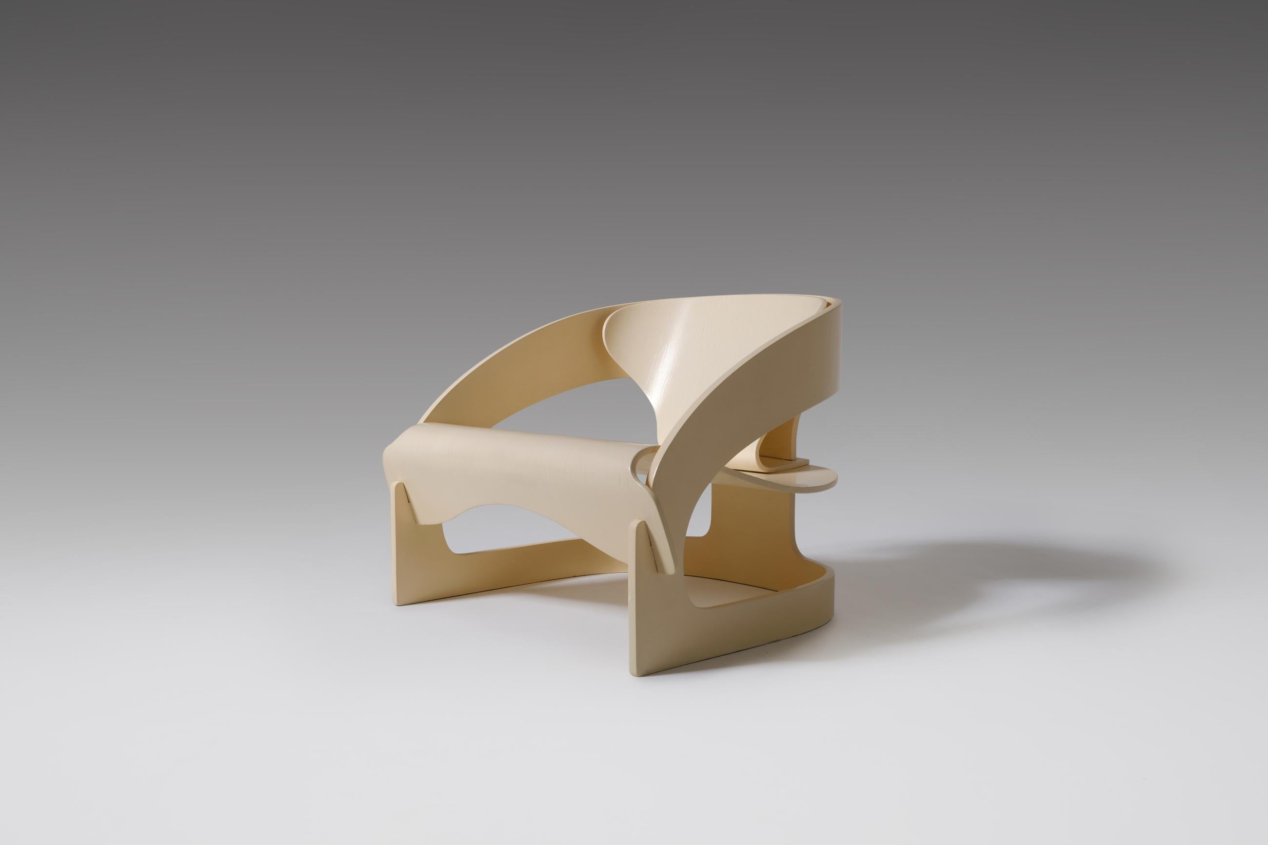 Joe Colombo Mod. 4801 Plywood Armchair, Italy, 1965 3