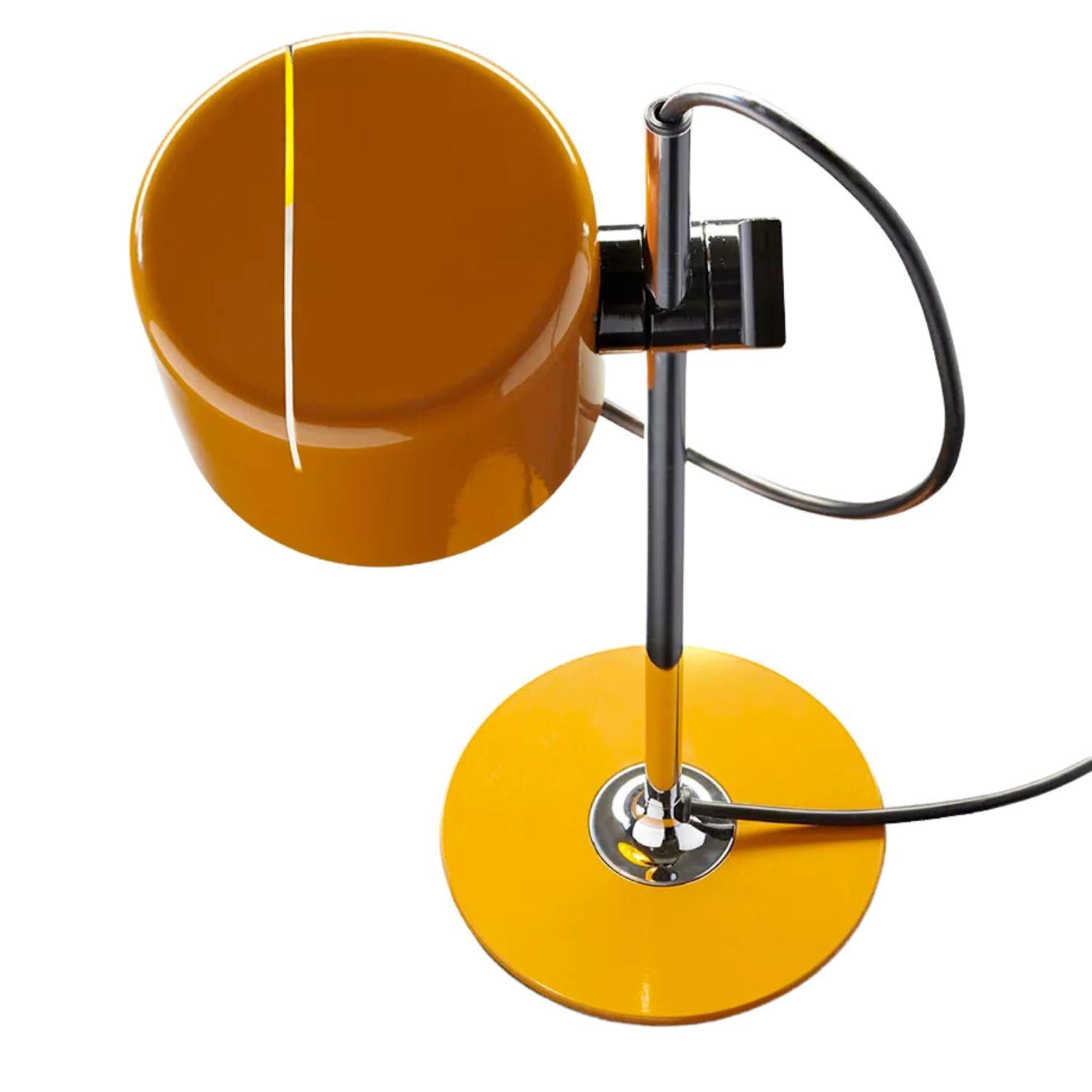 Joe Colombo Model #2201 'Mini Coupé' Table Lamp in Mustard Yellow for Oluce For Sale 3