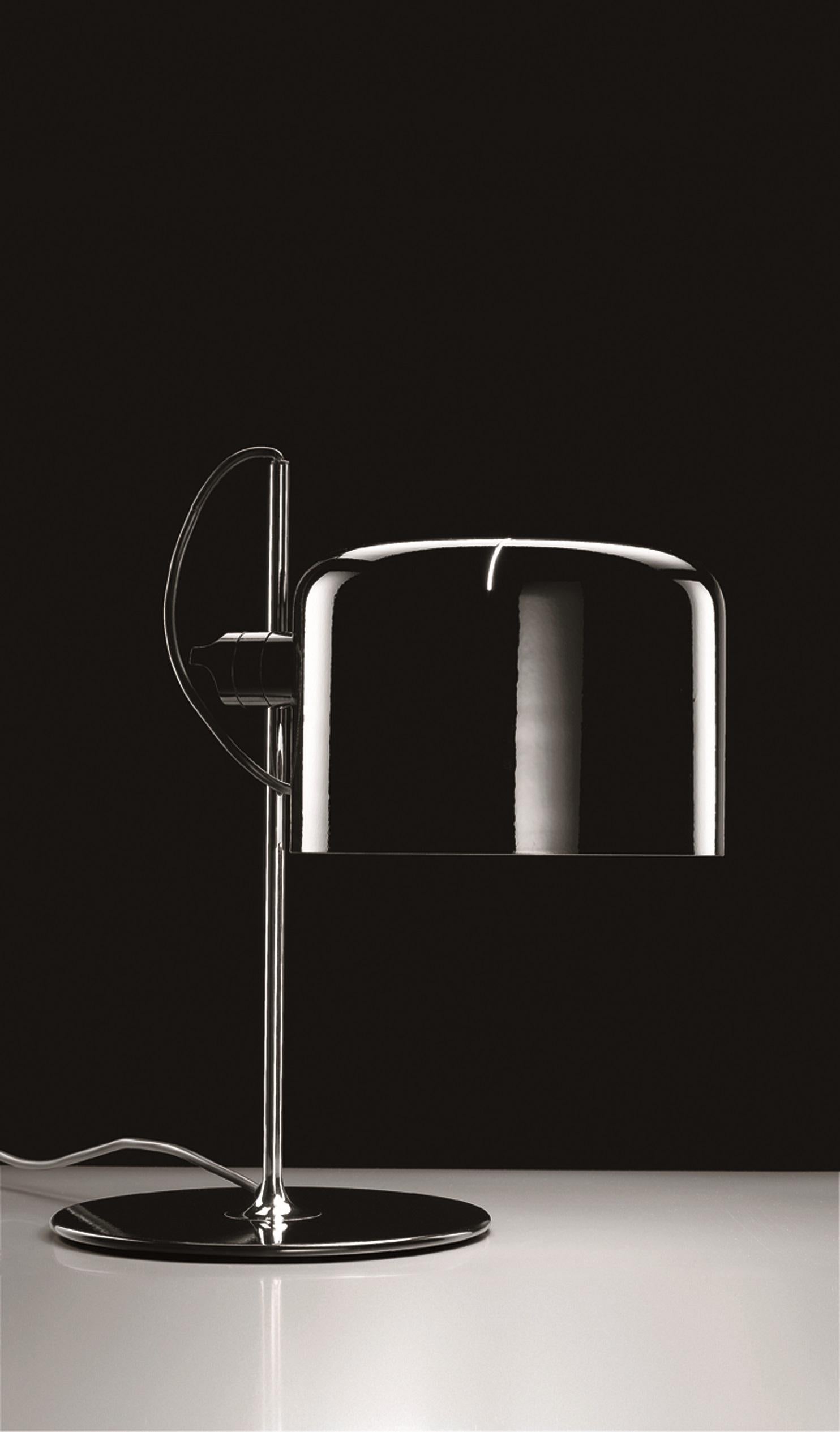 Italian Joe Colombo Model #2202 'Coupé' Table Lamp in Black for Oluce For Sale