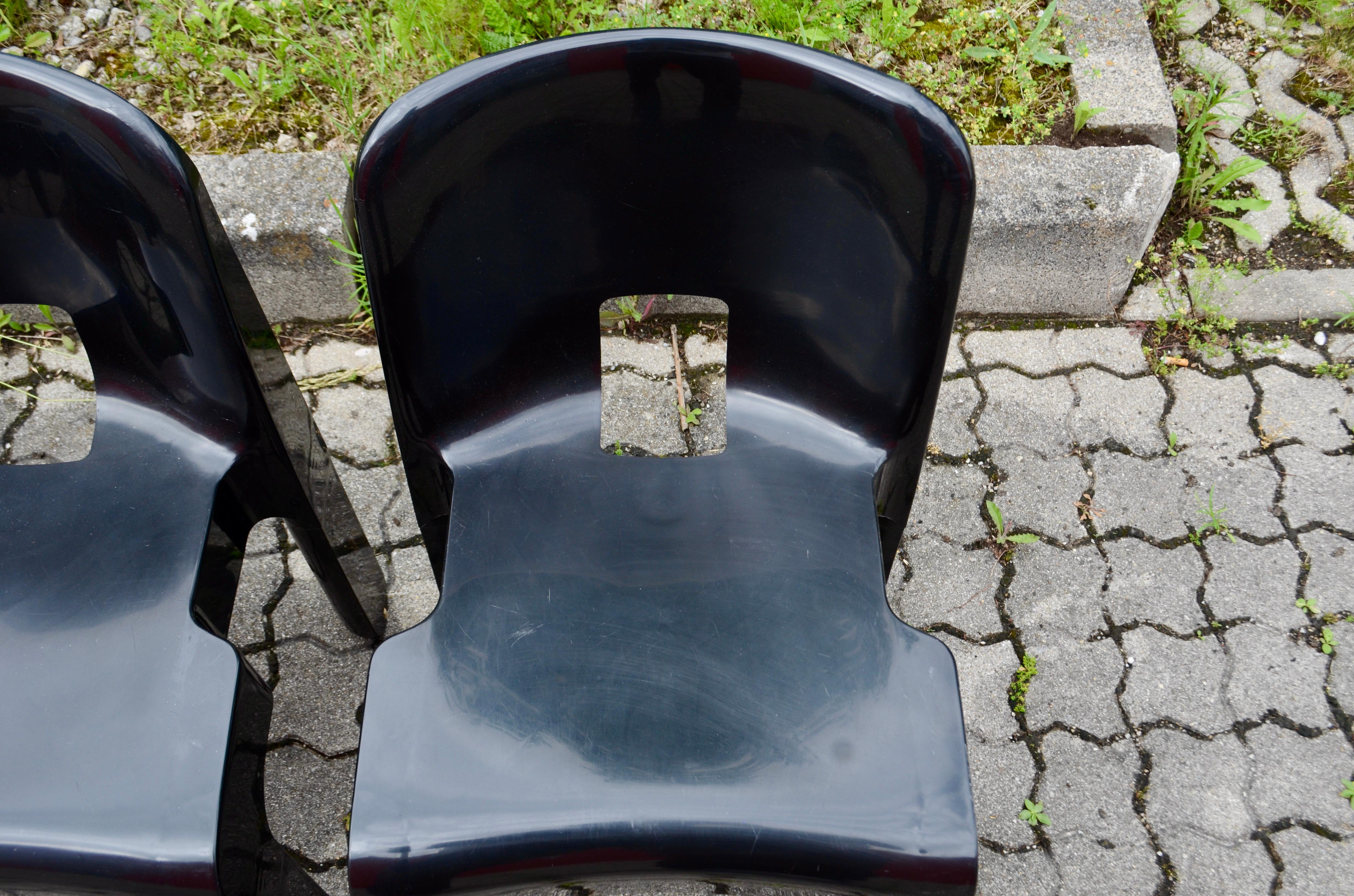 italien Joe Colombo modèle 4867 Universale pour Kartell lot de 3 chaises de salle à manger en vente