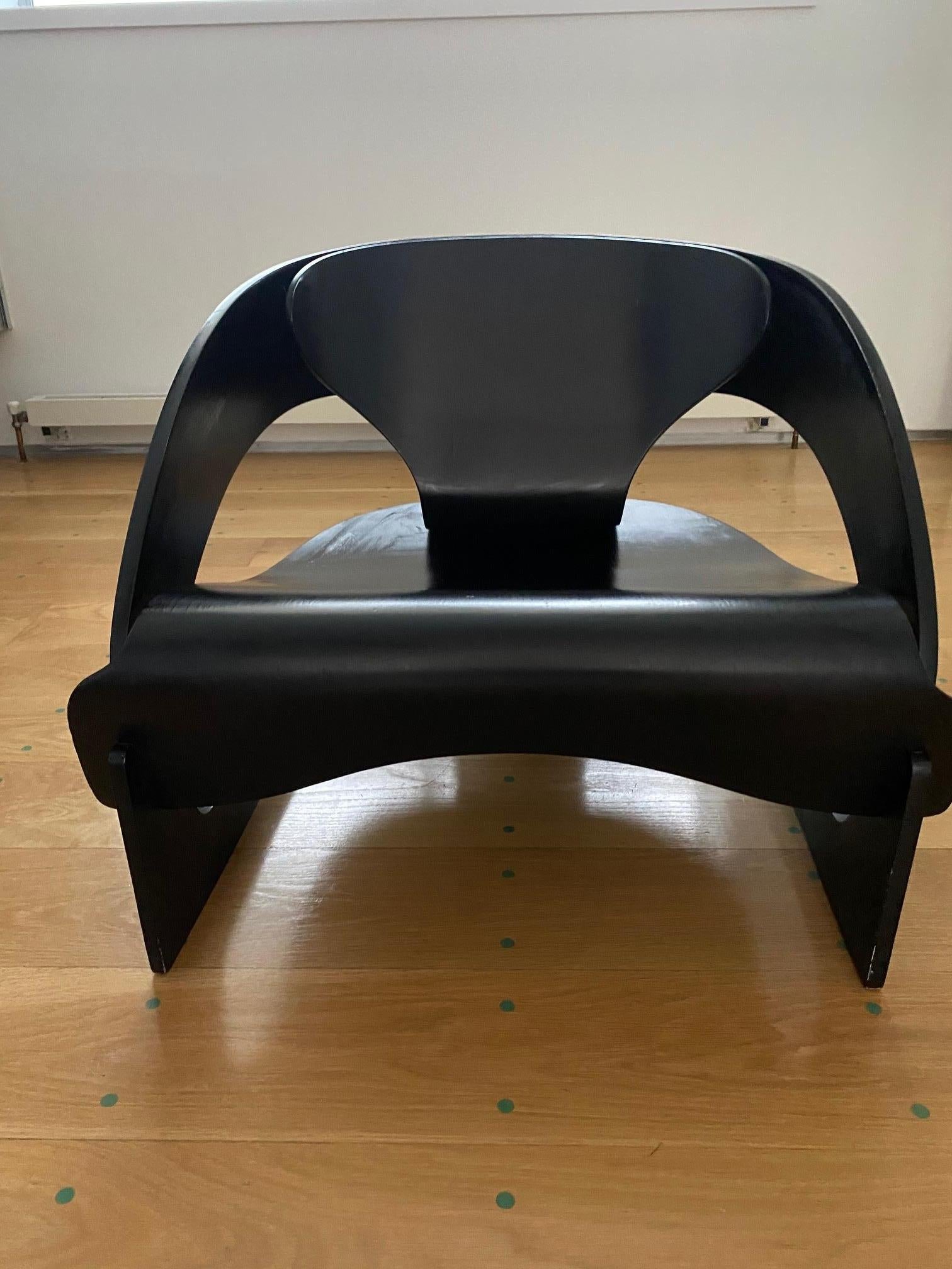 Joe Colombo Plywood Black 4801 Lounge Chair, Kartell, 1960s For Sale 1