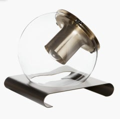 Joe Colombo Satinierte Gold-Tischlampe 'The Globe' von Oluce