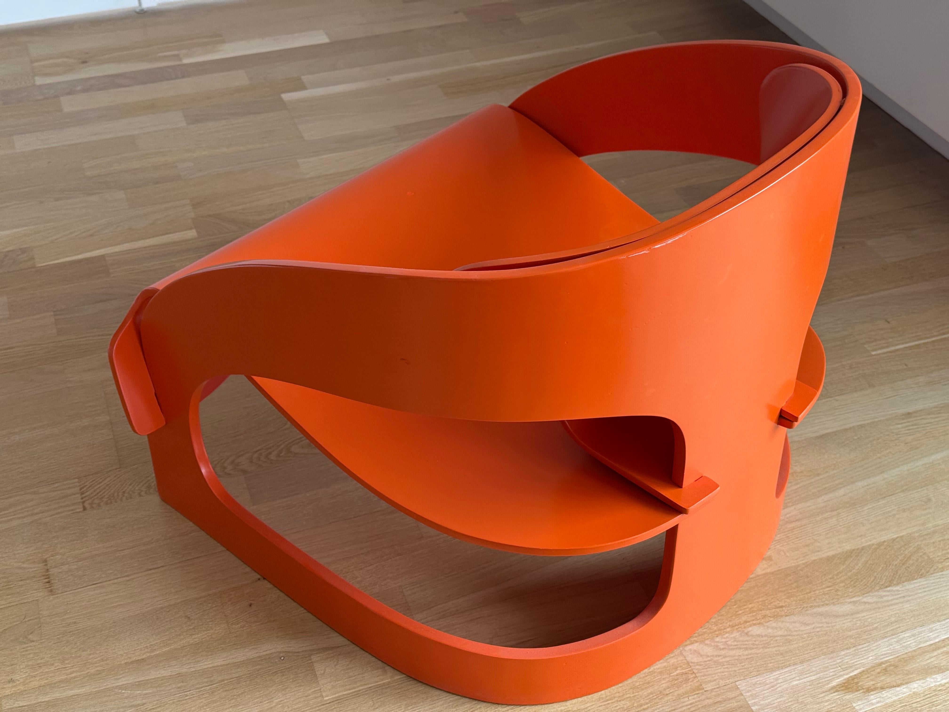 Sedia Joe Colombo Space AGE 4801, design 1963 in vendita 1