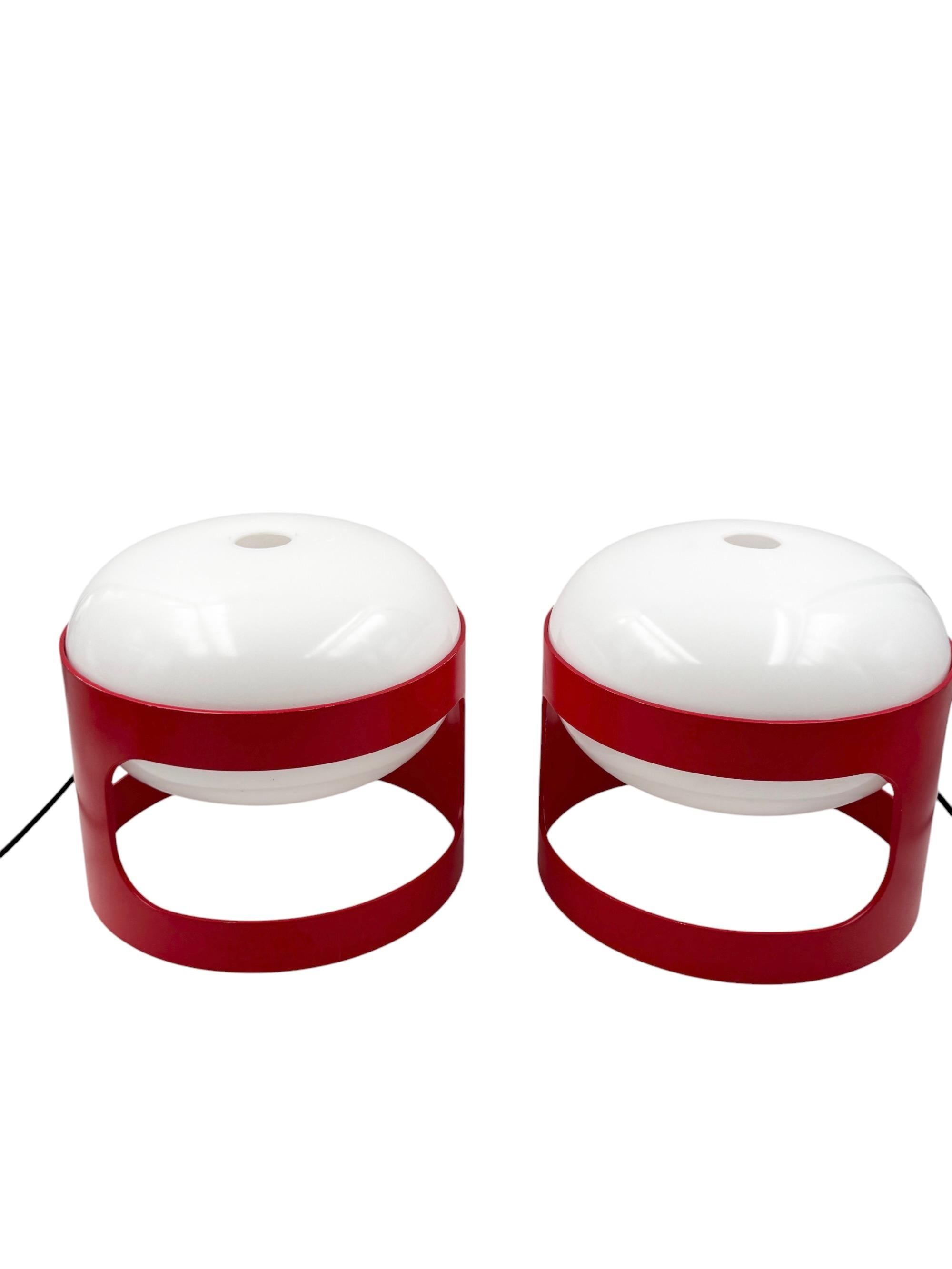 Joe Colombo, space age set of 2 mod. KD27 table lamps, Kartell Italy 1970s For Sale 4