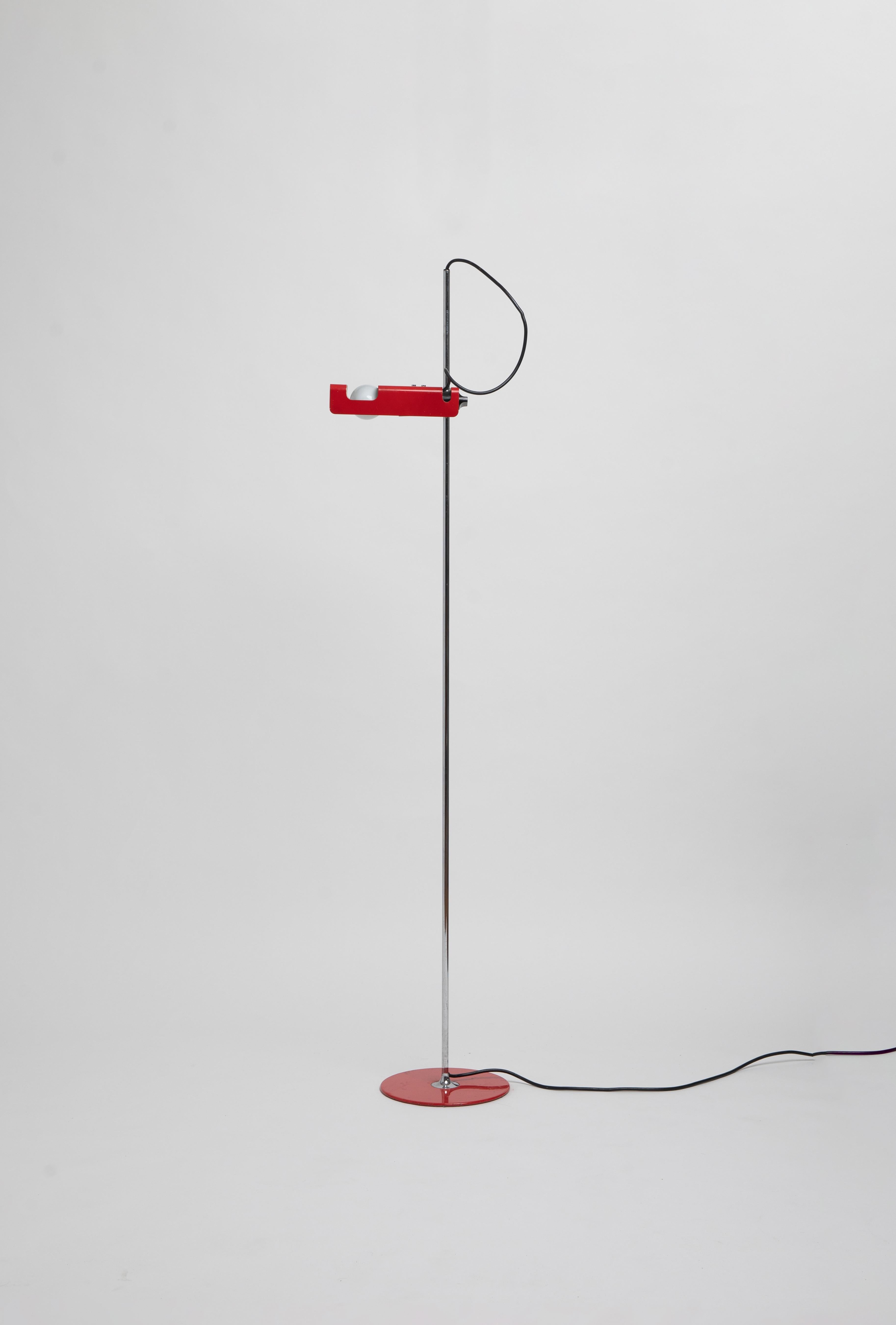 With a lacquered metal base, chromium-plated stem, and adjustable reflector in lacquered aluminium, renowned designer Joe Colombo’s Spider Lamp was made to withstand time with its durability and simple composition. 

Modelled to take a distinct