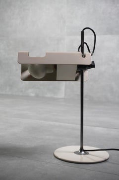 Joe Colombo ''Spider'' table lamp for Oluce, 1960s