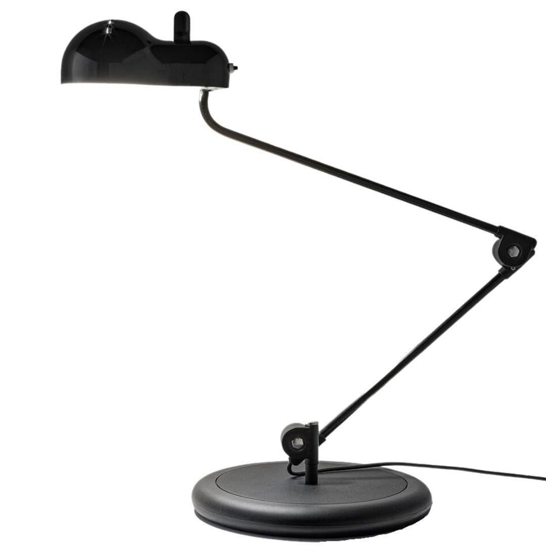 Joe Colombo 'Topo' Table Lamp in White and Black with Base for Stilnovo In New Condition For Sale In Glendale, CA