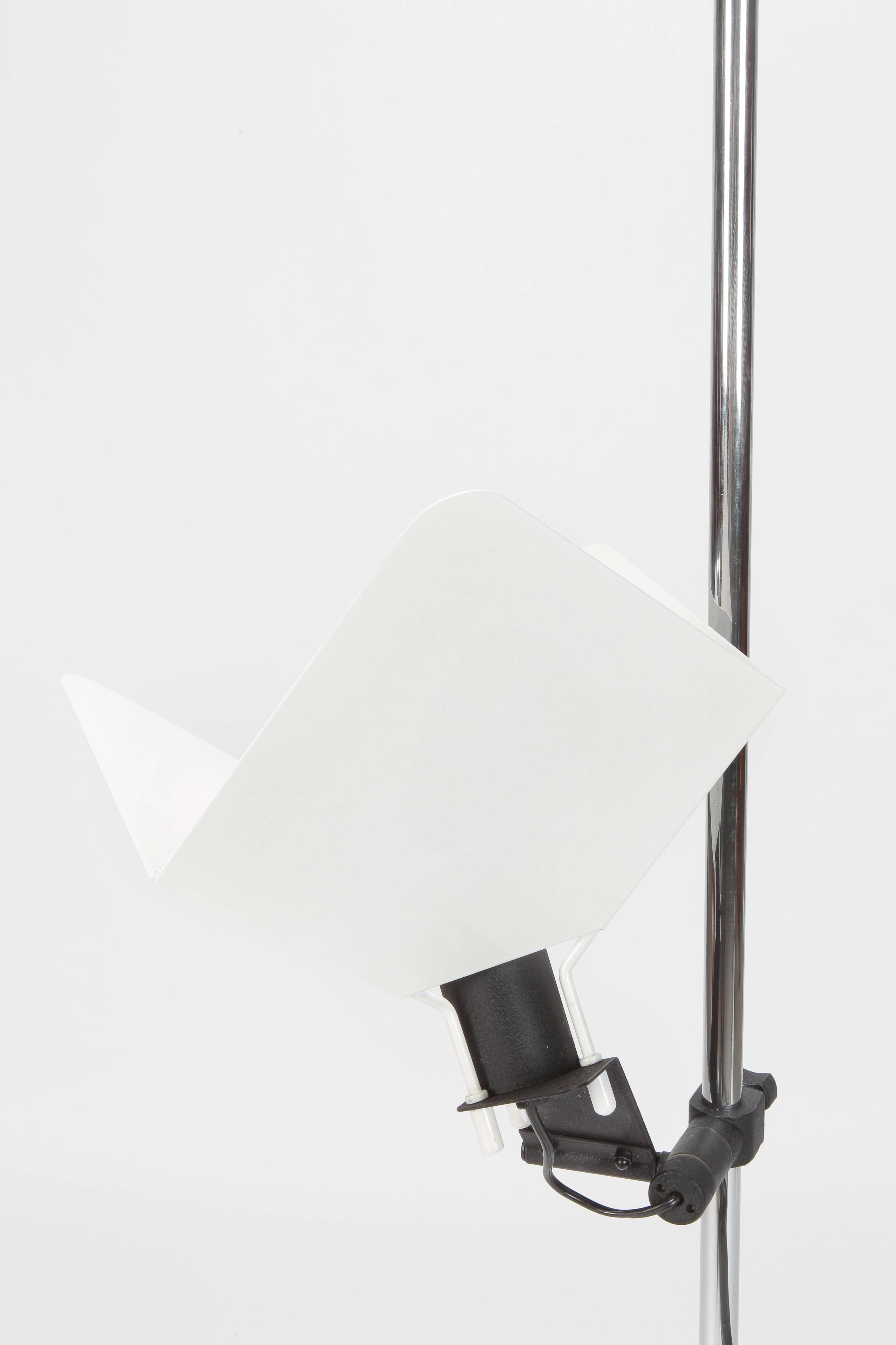 Joe Colombo “Triedro” Floor Lamp Stilnovo, 1970s For Sale 12