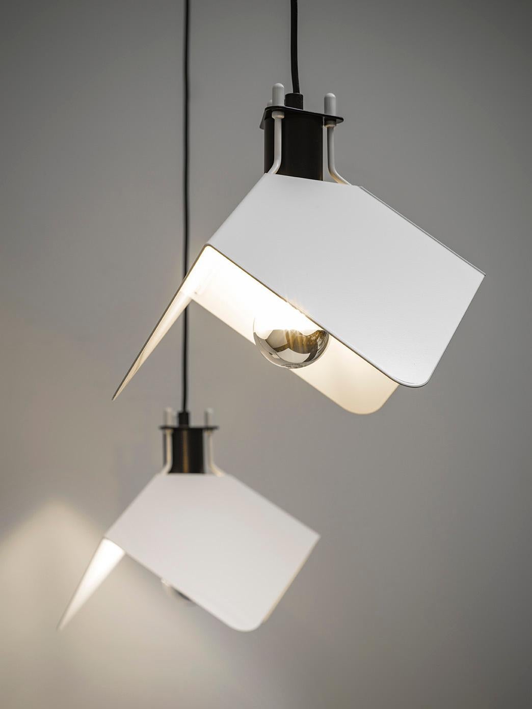Contemporary Joe Colombo 'Triedro' Metal Pendant Lamp in White for Stilnovo For Sale