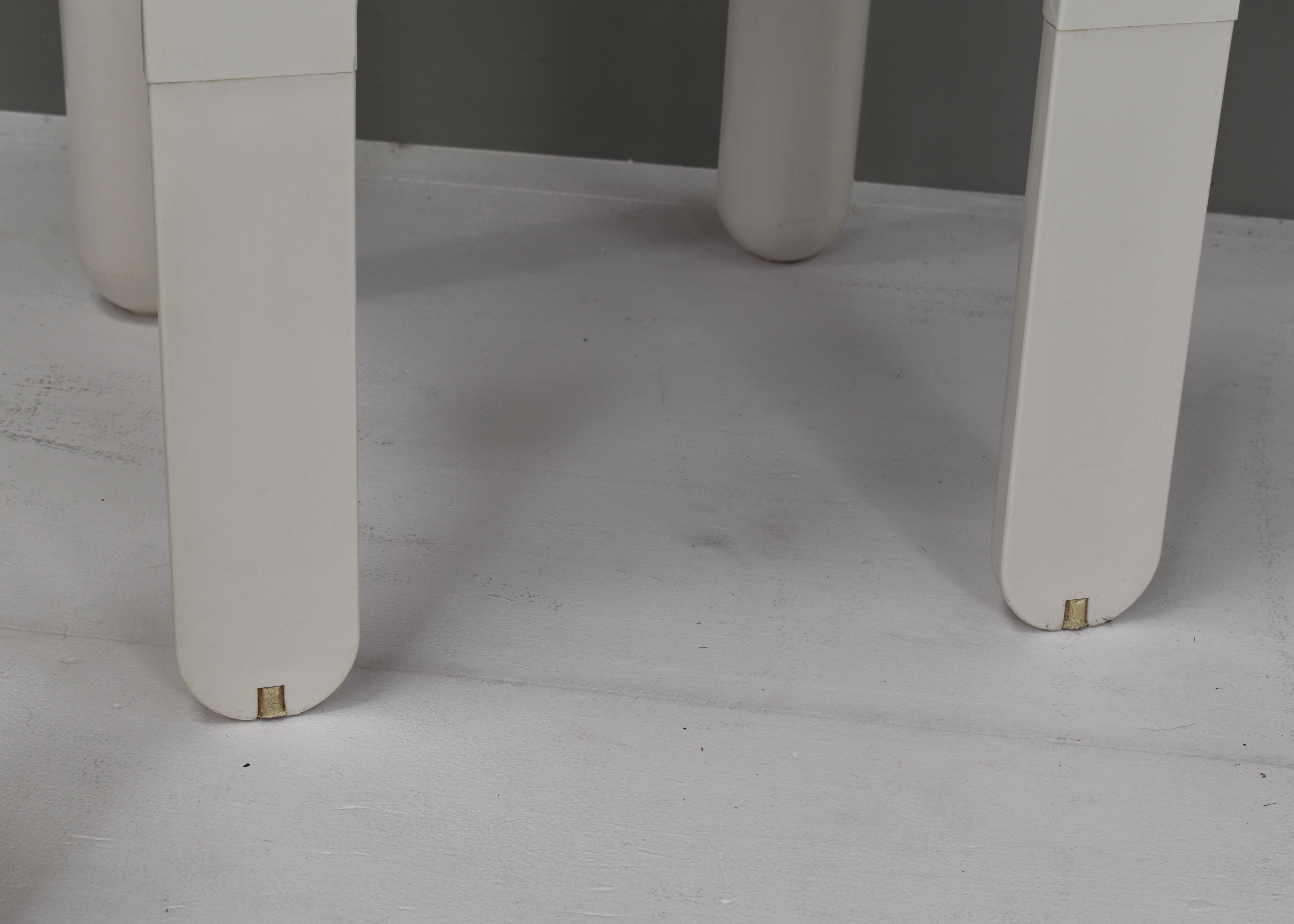 Joe Colombo Universale Plastic Chairs in White by Kartell, Italy, 1967 7