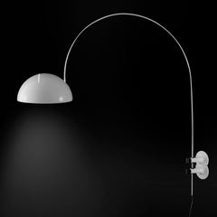 Joe Colombo Wall Lamp 'Coupé' White by Oluce