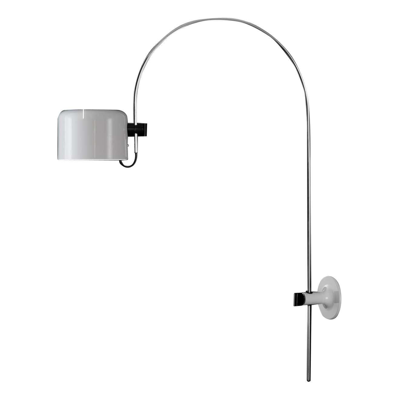 Joe Colombo Wall Lamp 'Coupé' White by Oluce In New Condition For Sale In Barcelona, Barcelona