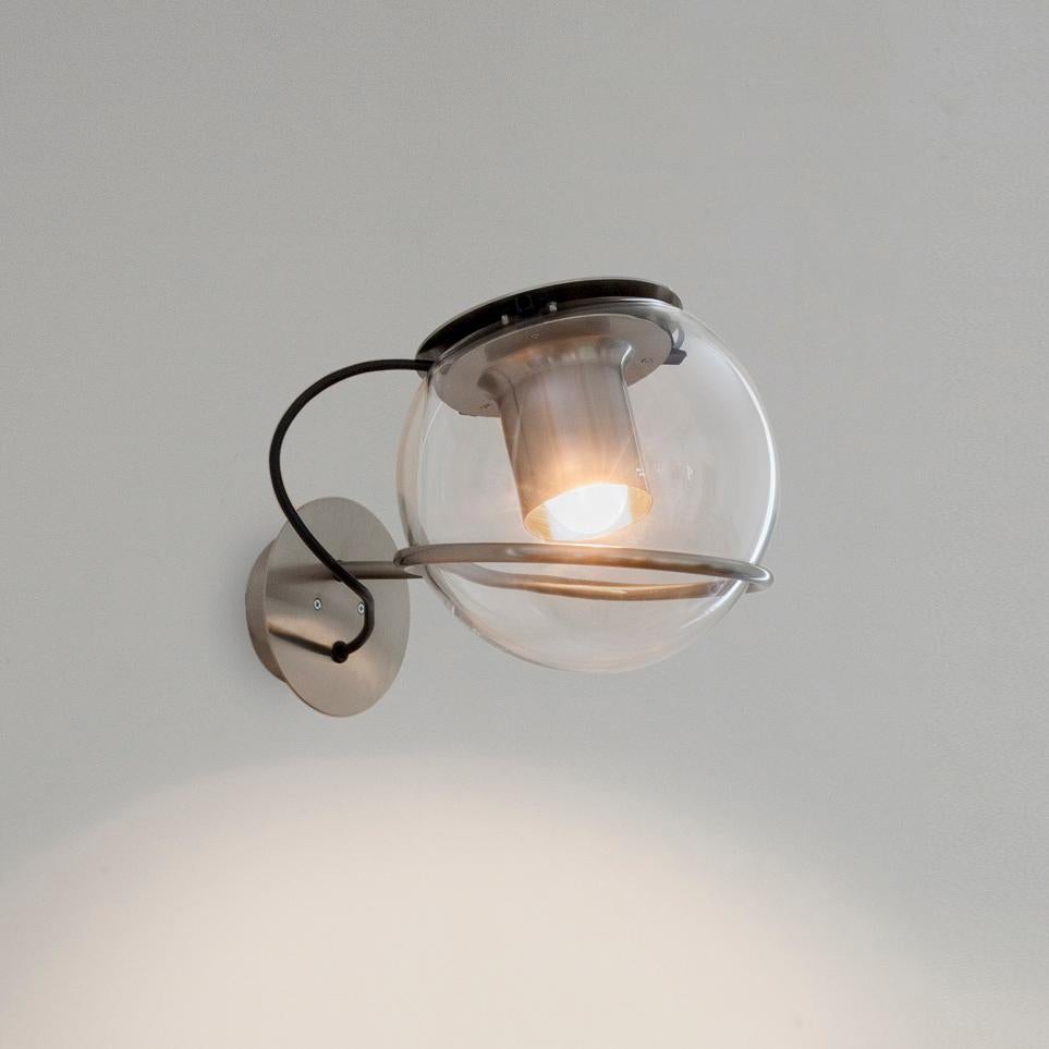 Mid-Century Modern Joe Colombo Wall Lamp 'The Globe' Transparent Blown Glass by Oluce For Sale