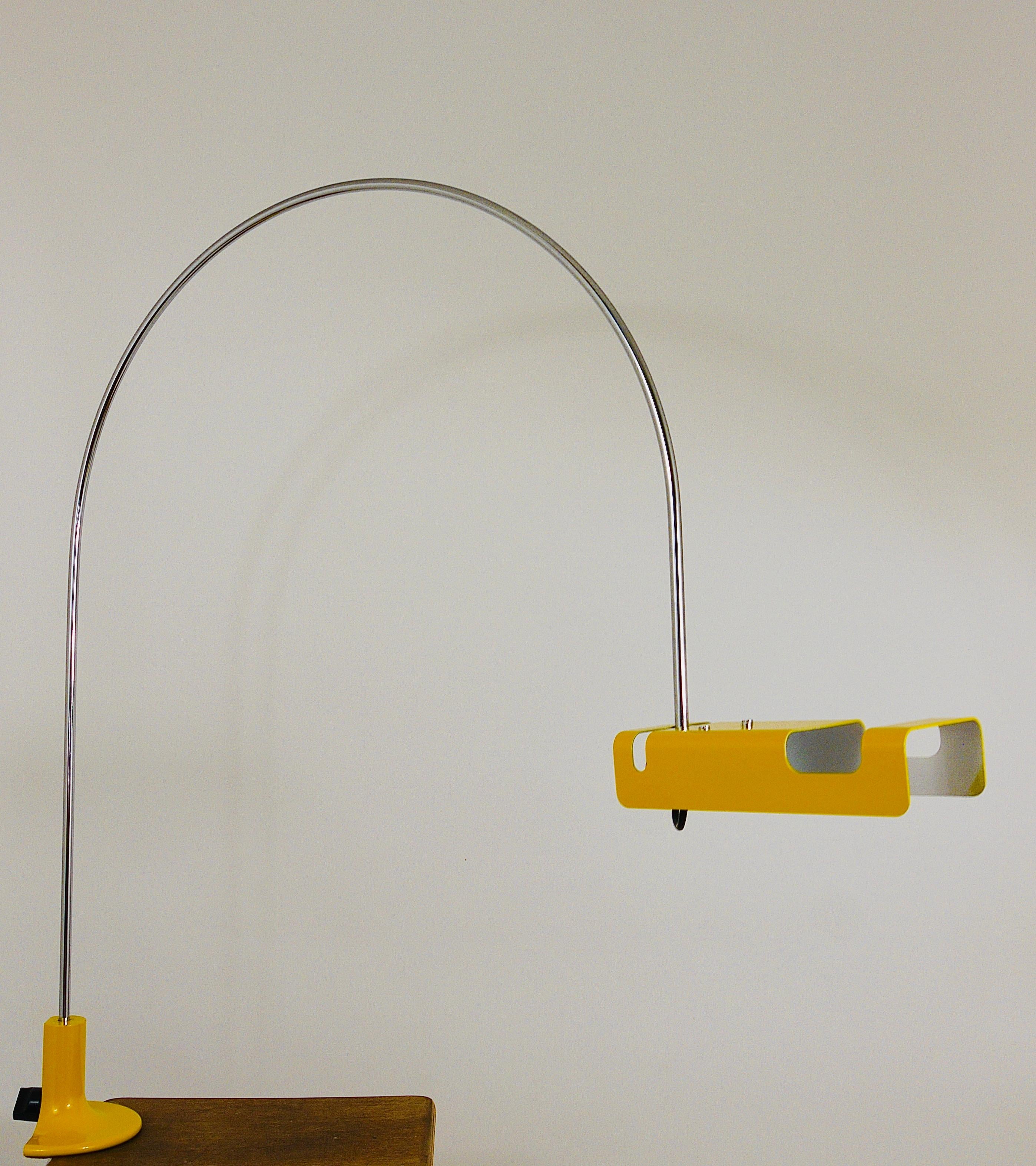 Metal Joe Colombo Yellow Spider Table Clamp Bow Lamp, O-Luce, Italy, 1960s