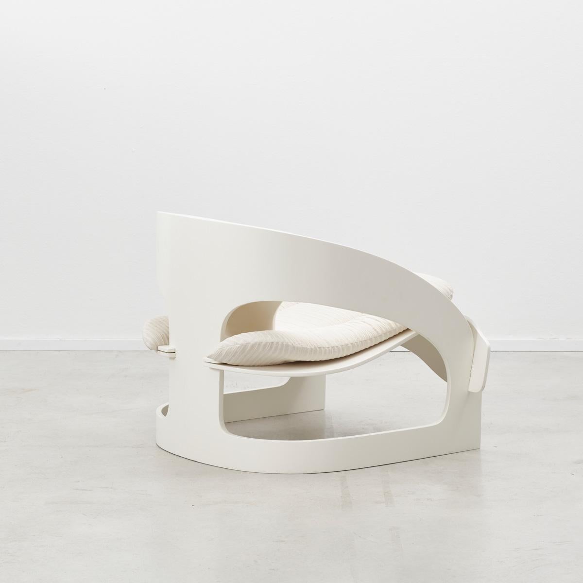 Mid-Century Modern Joe Columbo White 4801 Chair, Kartell, Italy 1965