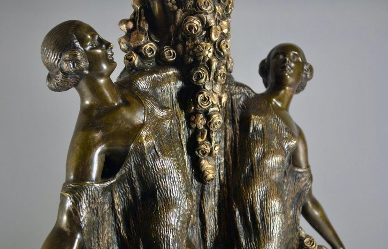 Early 20th Century Joe Descomps Large Art Deco Bronze Two Women with Flower Garlands For Sale