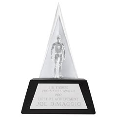 Joe DiMaggio’s Jim Thorpe Lifetime Achievement Award