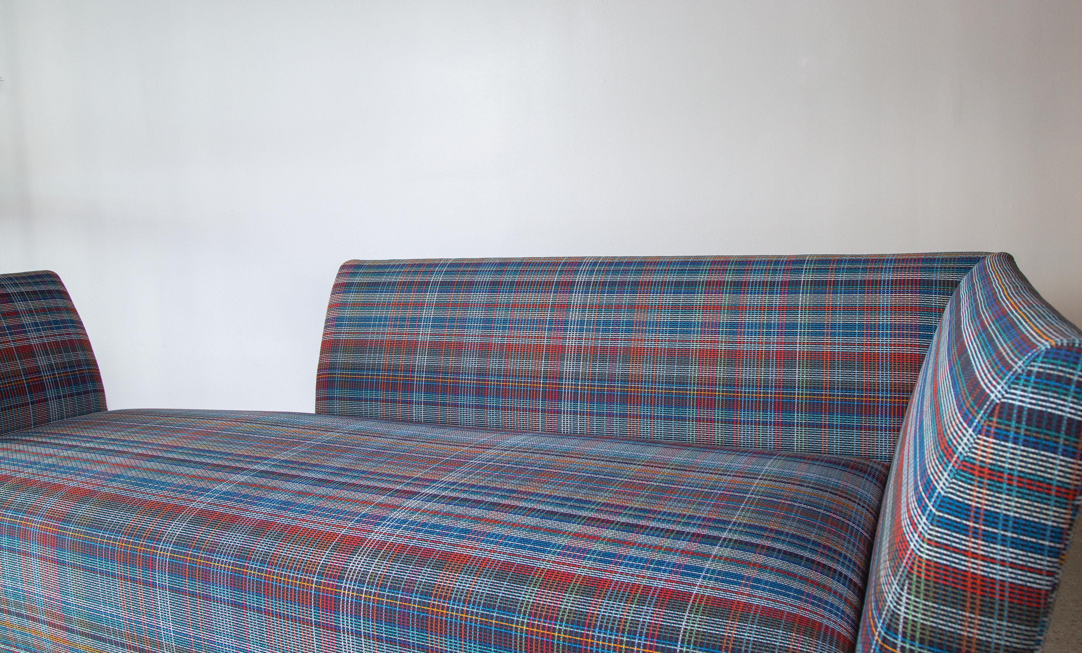 American Joe D'Urso Island Sofa for Donghia Knoll Plaidtastic Fabric tete-a-tete chaise For Sale
