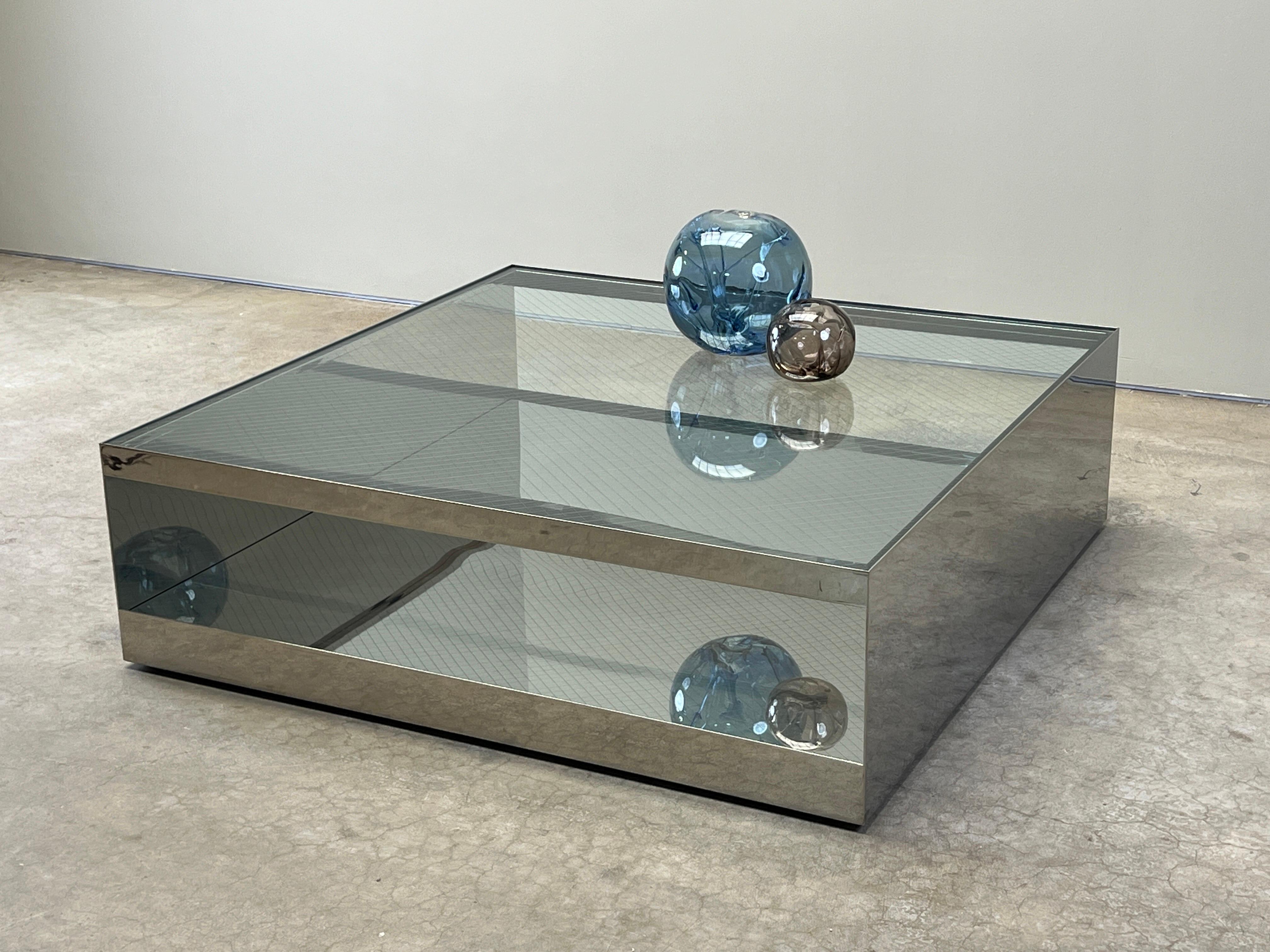 Table basse Joe D'urso en acier inoxydable poli en vente 14