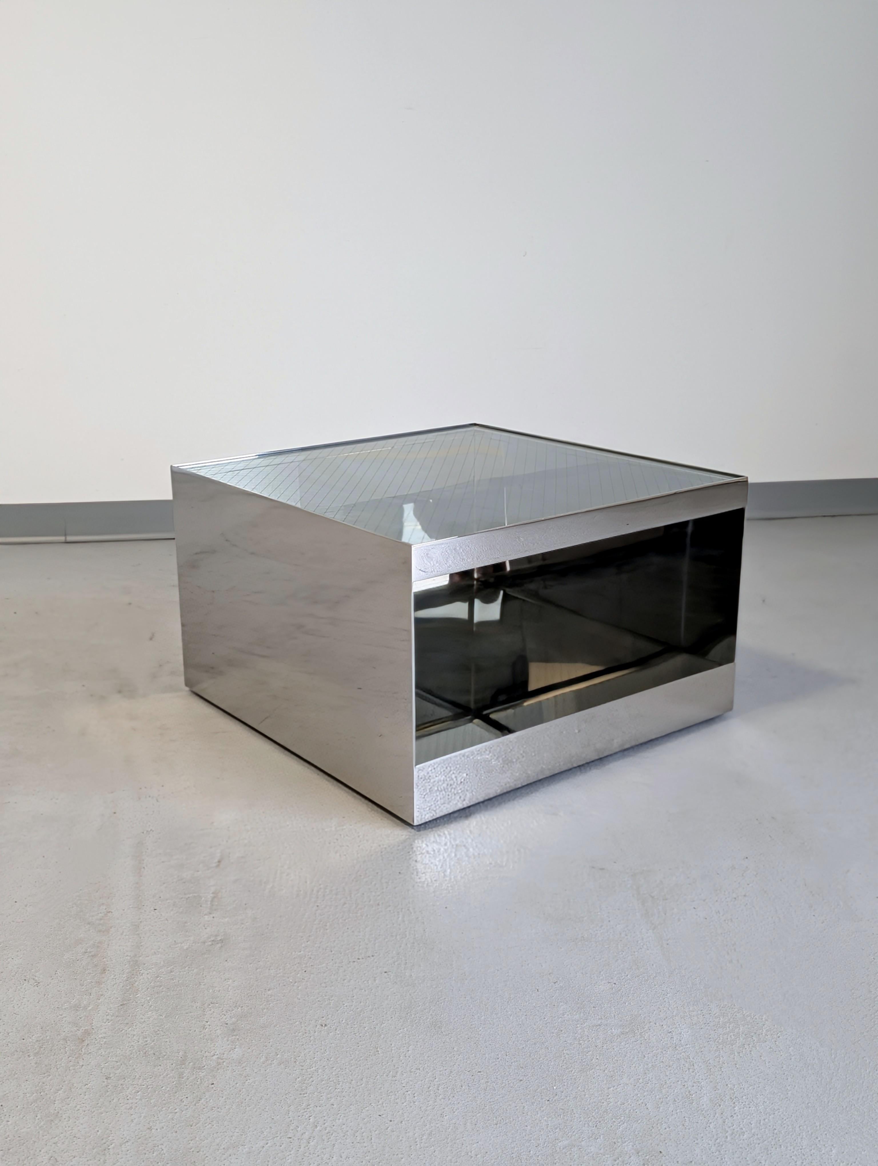 American Joe D'Urso Polished Stainless Steel End Table model 6027T for Knoll For Sale