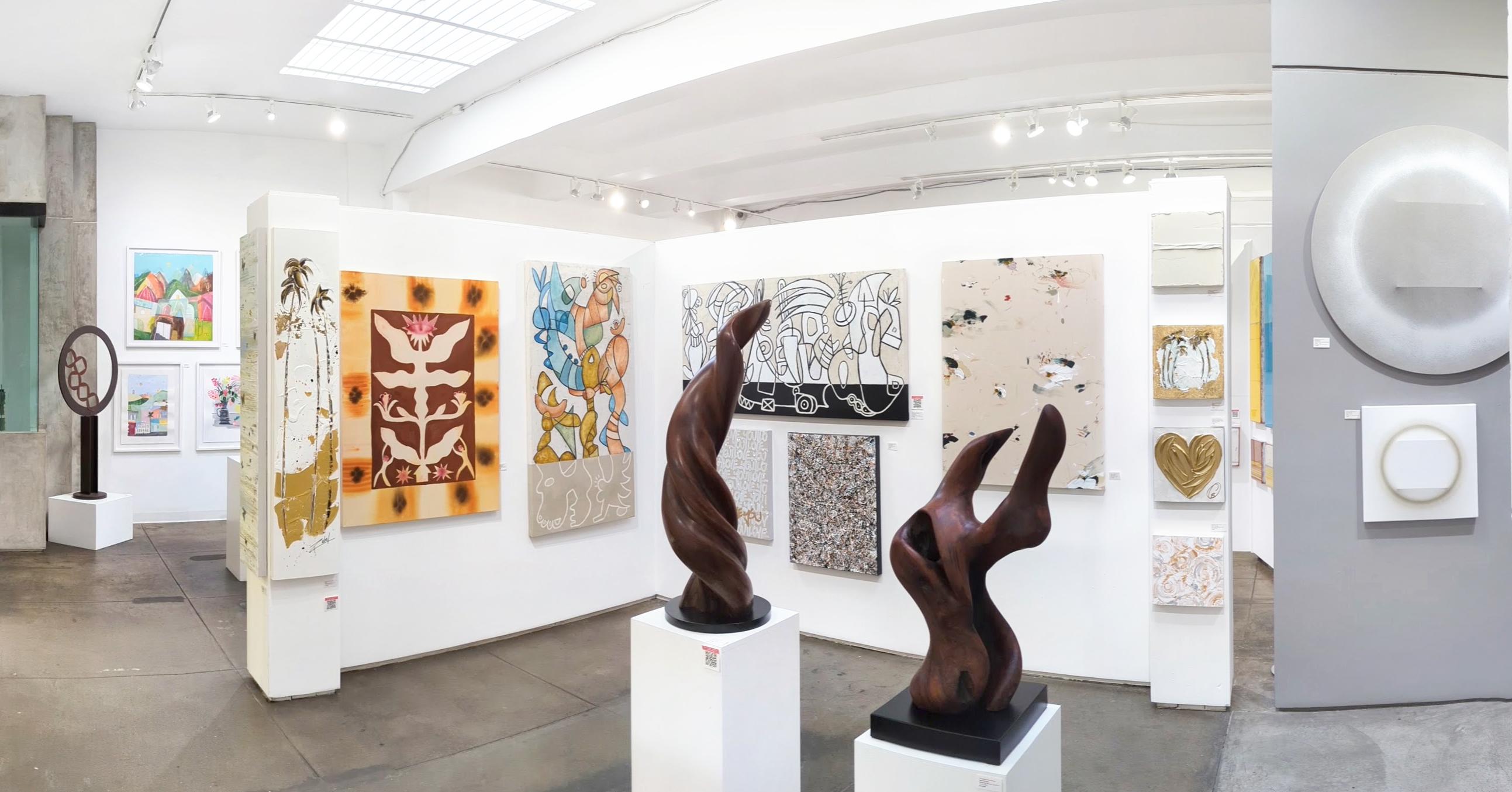 Twist of Fate - Original Abstract Wood Tabletop Sculpture Original Garnero For Sale 2