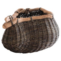 Joe Hogan, Pouch on a bent branch, Rhododendron and Willow Contemporary Basket