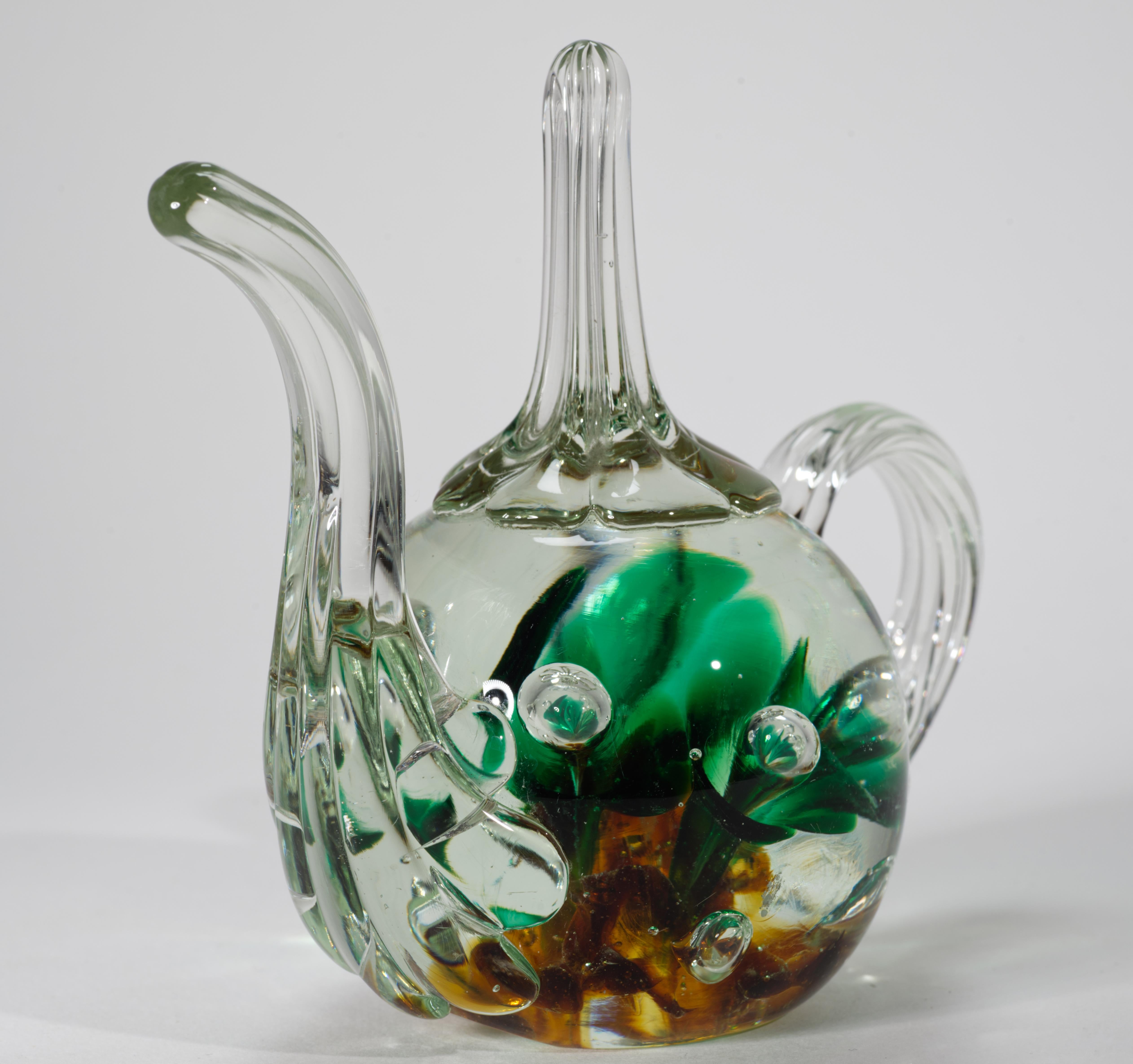 American Joe St. Clair Teapot Shape Paperweight with Controlled Bubbles, 1960s-1970s