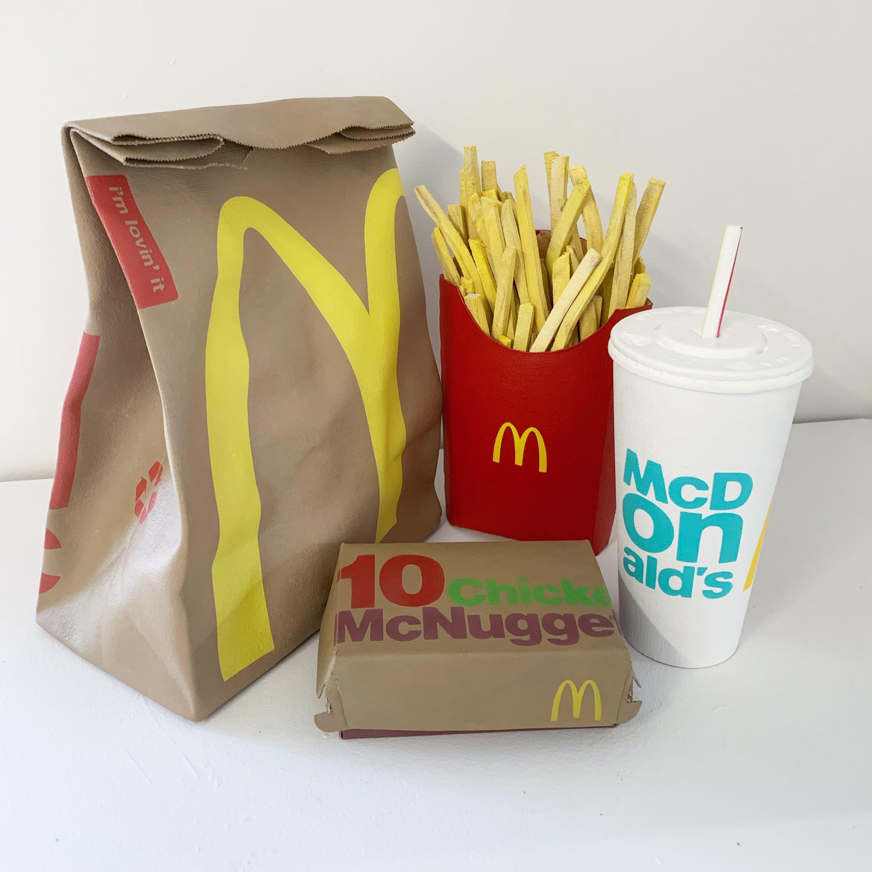 "Trompe l'oeil Series - McDonald's Meal" - Life Size - Sculpture by Joe Suzuki