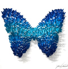 Circle of Life (Butterfly) - Sculpture murale bleue en métal mixte