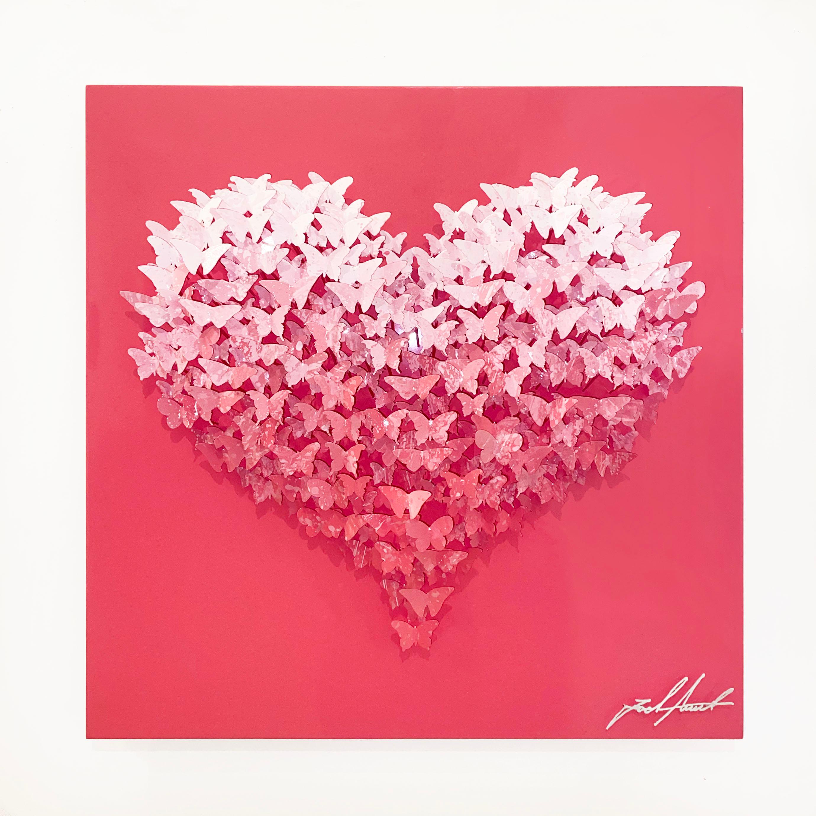 Heart-a-Flutter (Pink Gradient) - Contemporary Sculpture by Joel Amit