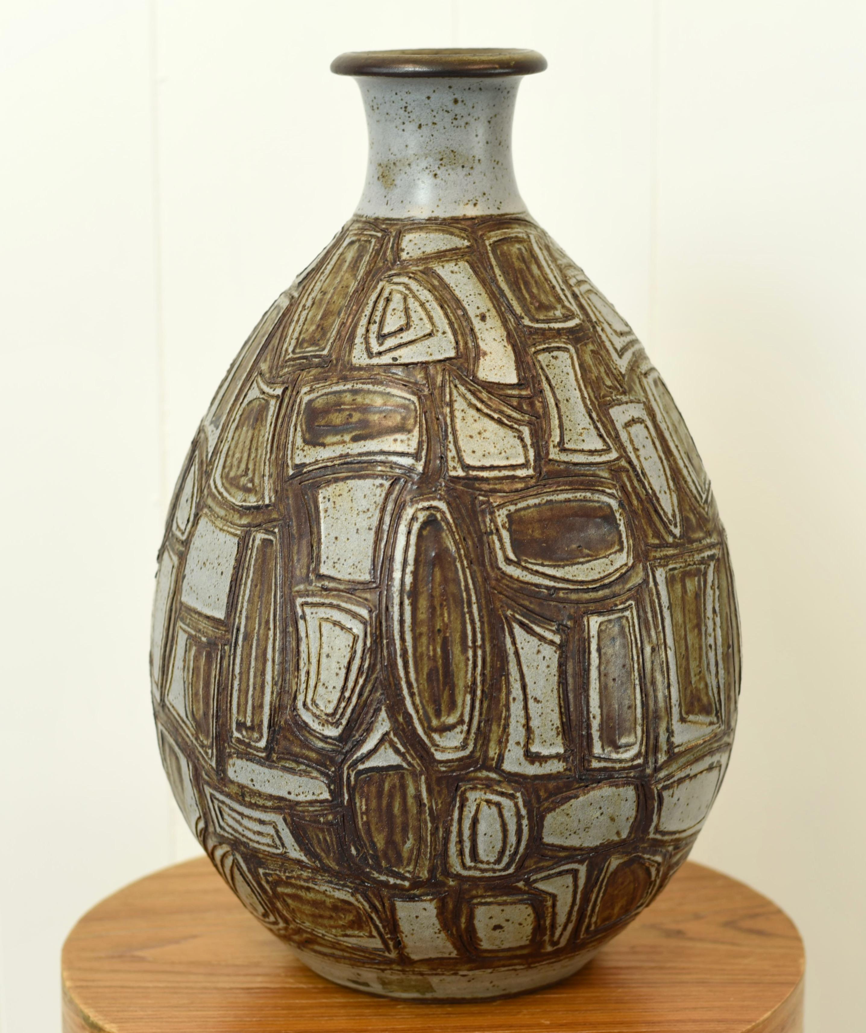 20th Century Joel Edwards (1923-2007) California Signed Studio Pottery Large Scale Vase  For Sale