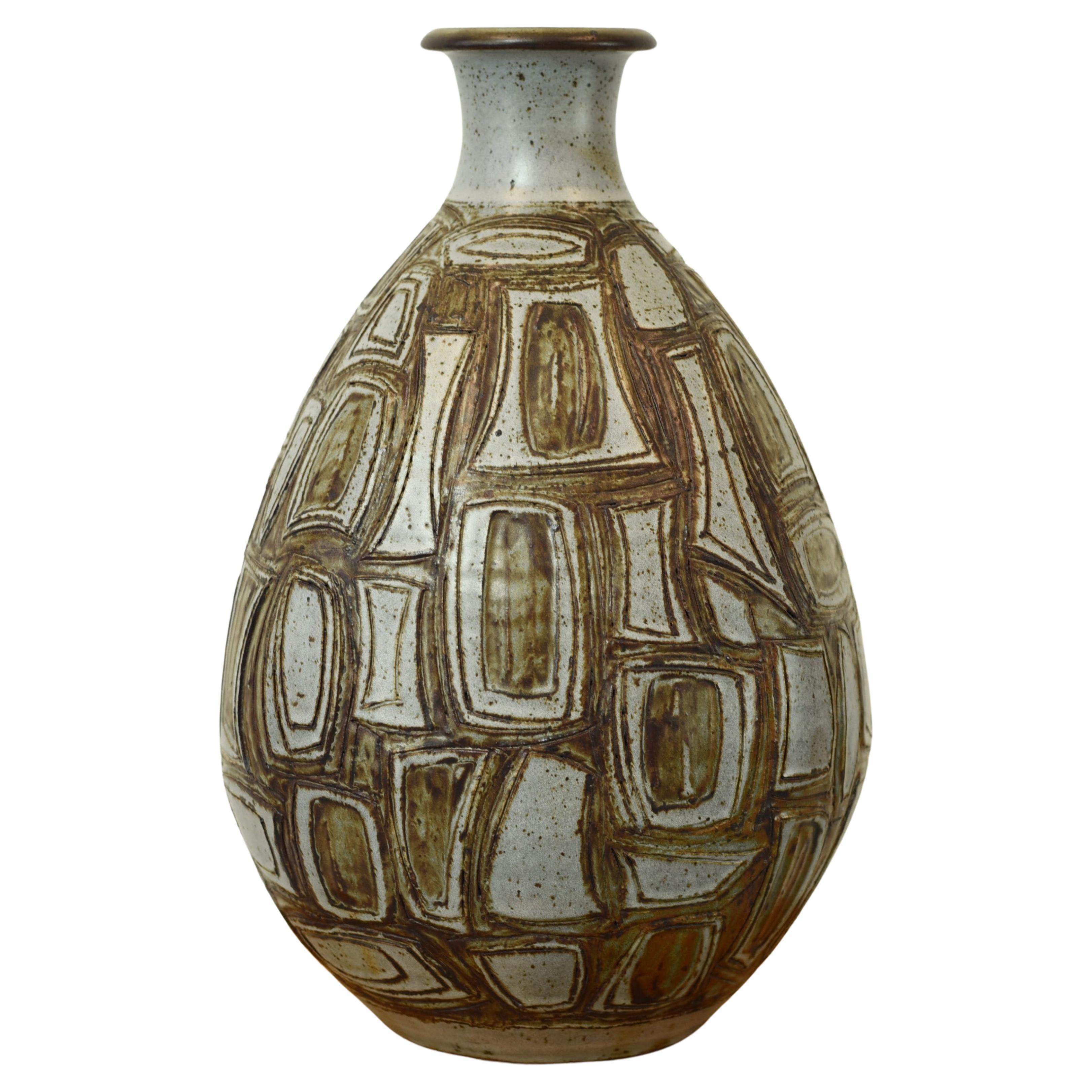 Joel Edwards (1923-2007) California Signed Studio Pottery Large Scale Vase 