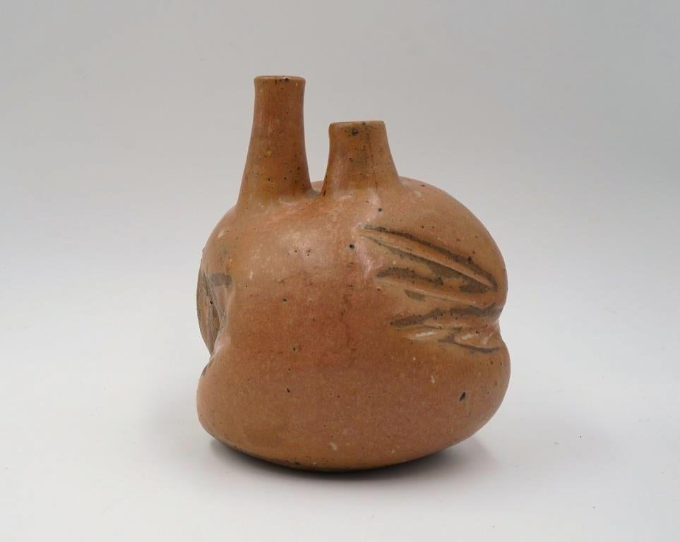 Joel Edwards Pottery Vessel Sculpture Vase In Good Condition For Sale In Seguin, TX