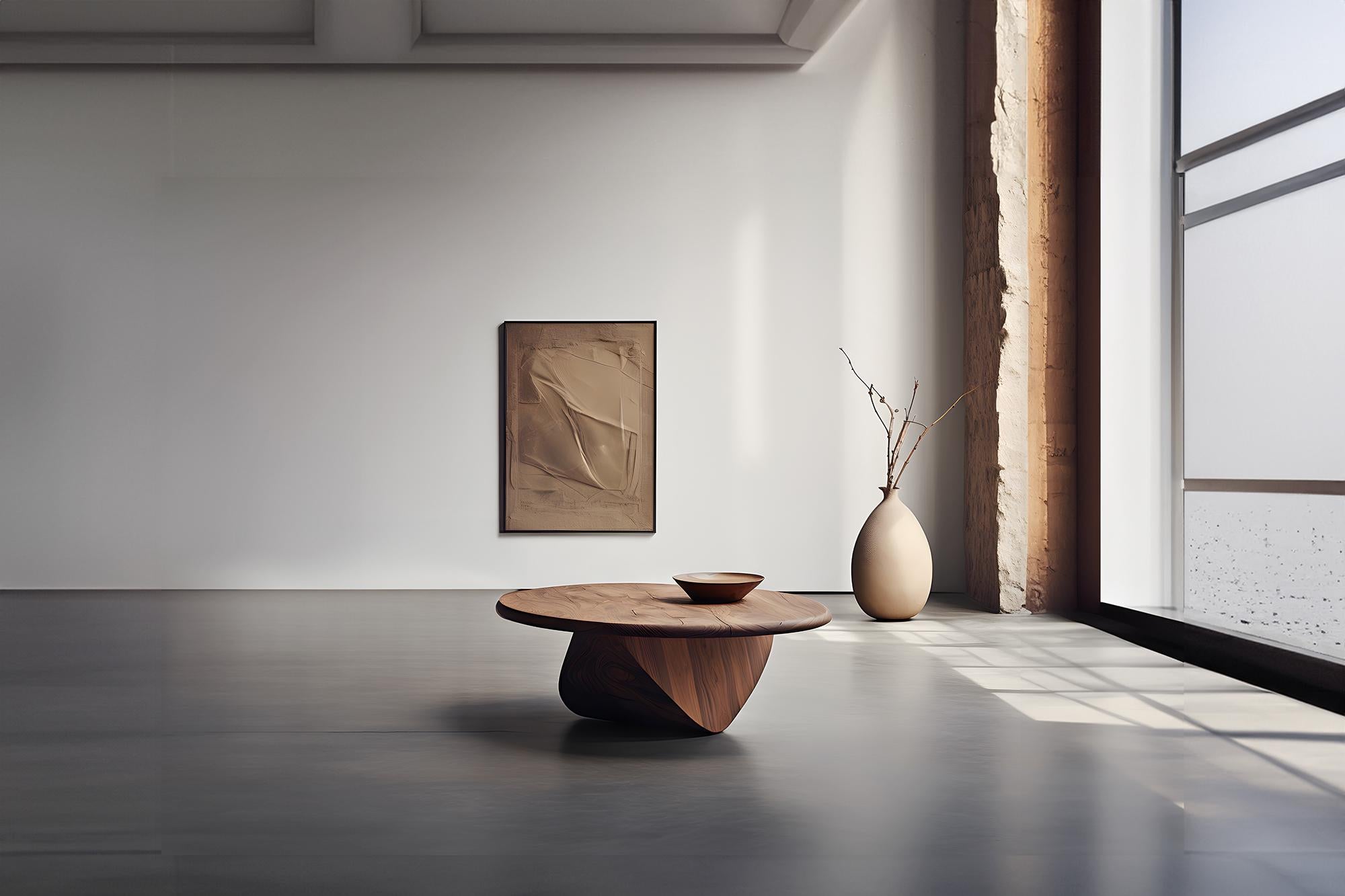 Joel Escalona's Solace 38: Timeless Solid Wood, Round Design In New Condition For Sale In Estado de Mexico CP, Estado de Mexico