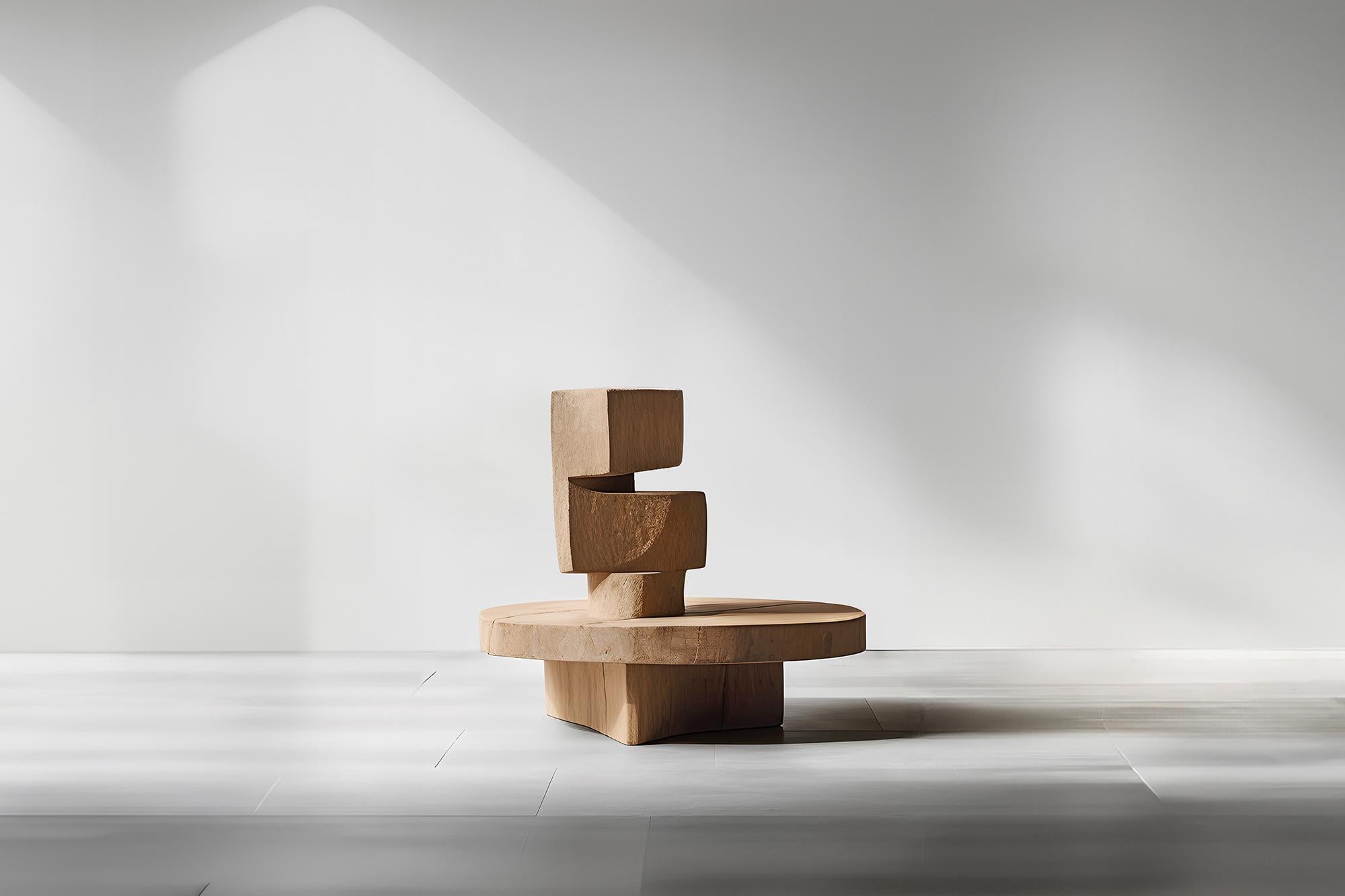 La force invisible de Joel Escalona n°45 : table basse en chêne agrémentée d'art


Table basse sculpturale en bois massif avec une finition naturelle à base d'eau ou carbonisée. En raison de la nature du processus de production, chaque pièce peut