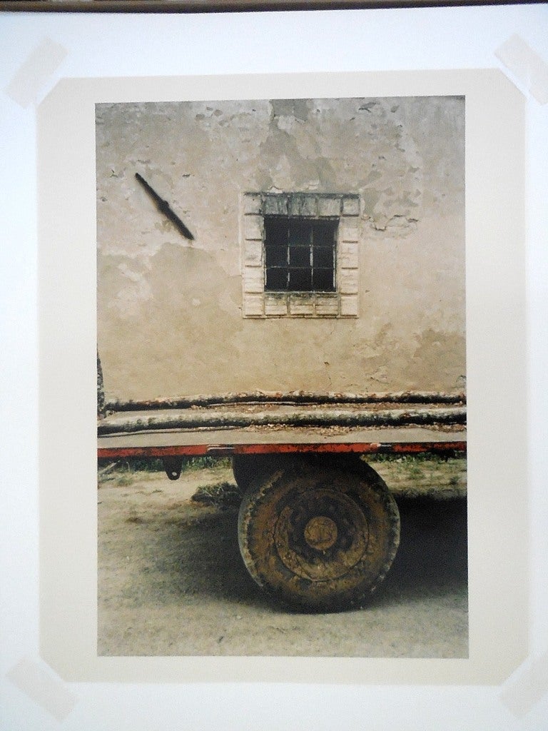 Toskana, Fenster, 1996 Große Vintage-Farbfotografie C Print Signiert – Photograph von Joel Meyerowitz