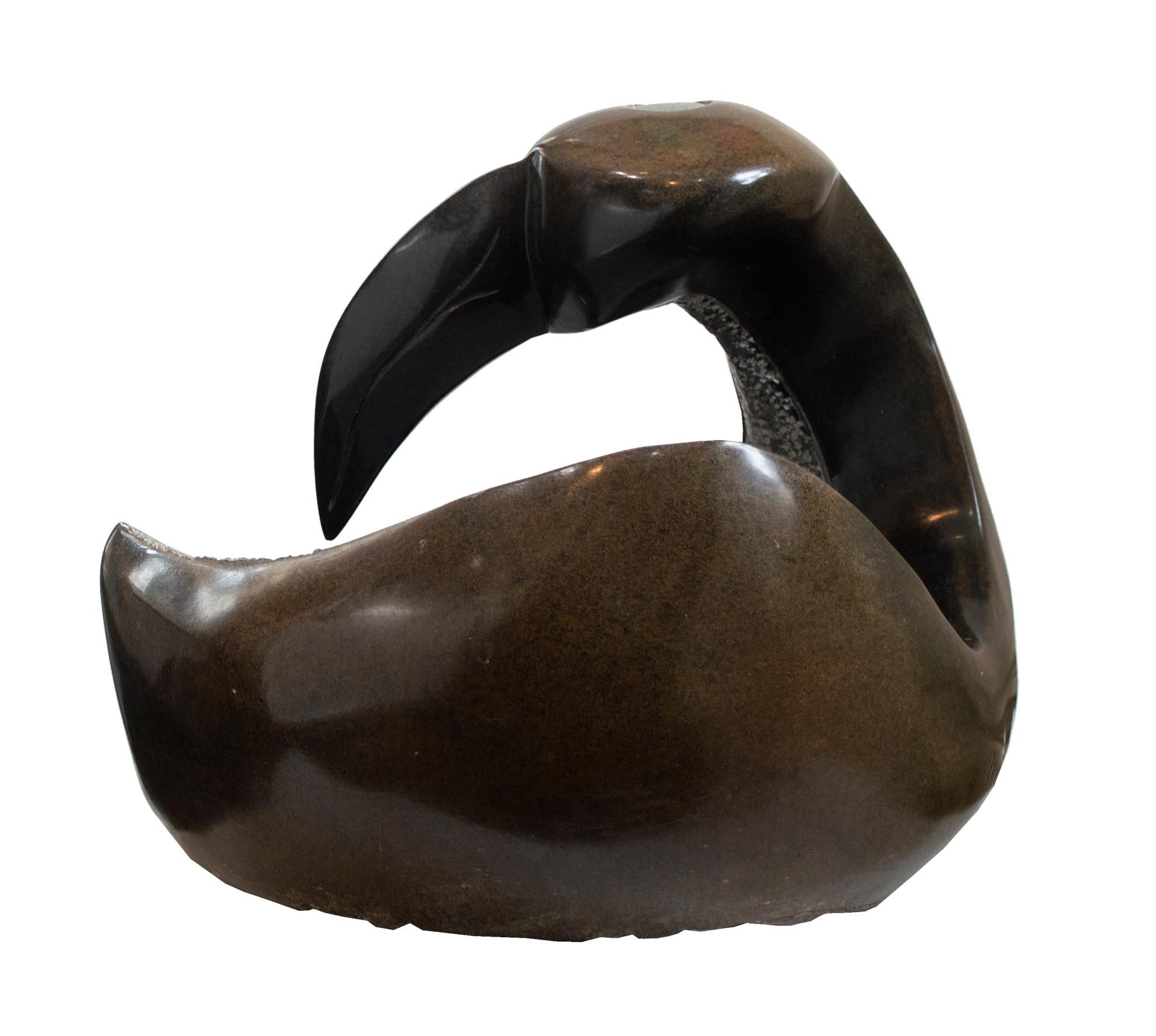 Sculpture originale Shona en opale serpentine « Landing Dove » signée par Joel Nhete en vente 4