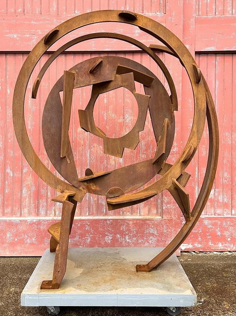 Joel Perlman Abstract Sculpture - Round East