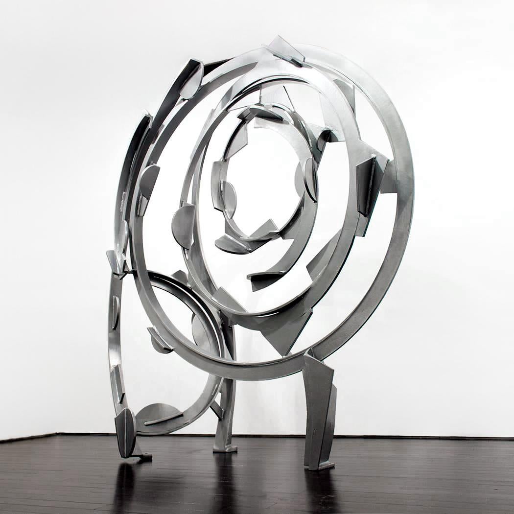 Sculpture d'extérieur industrielle abstraite en acier et métal « Wonder Wheel » en vente 2