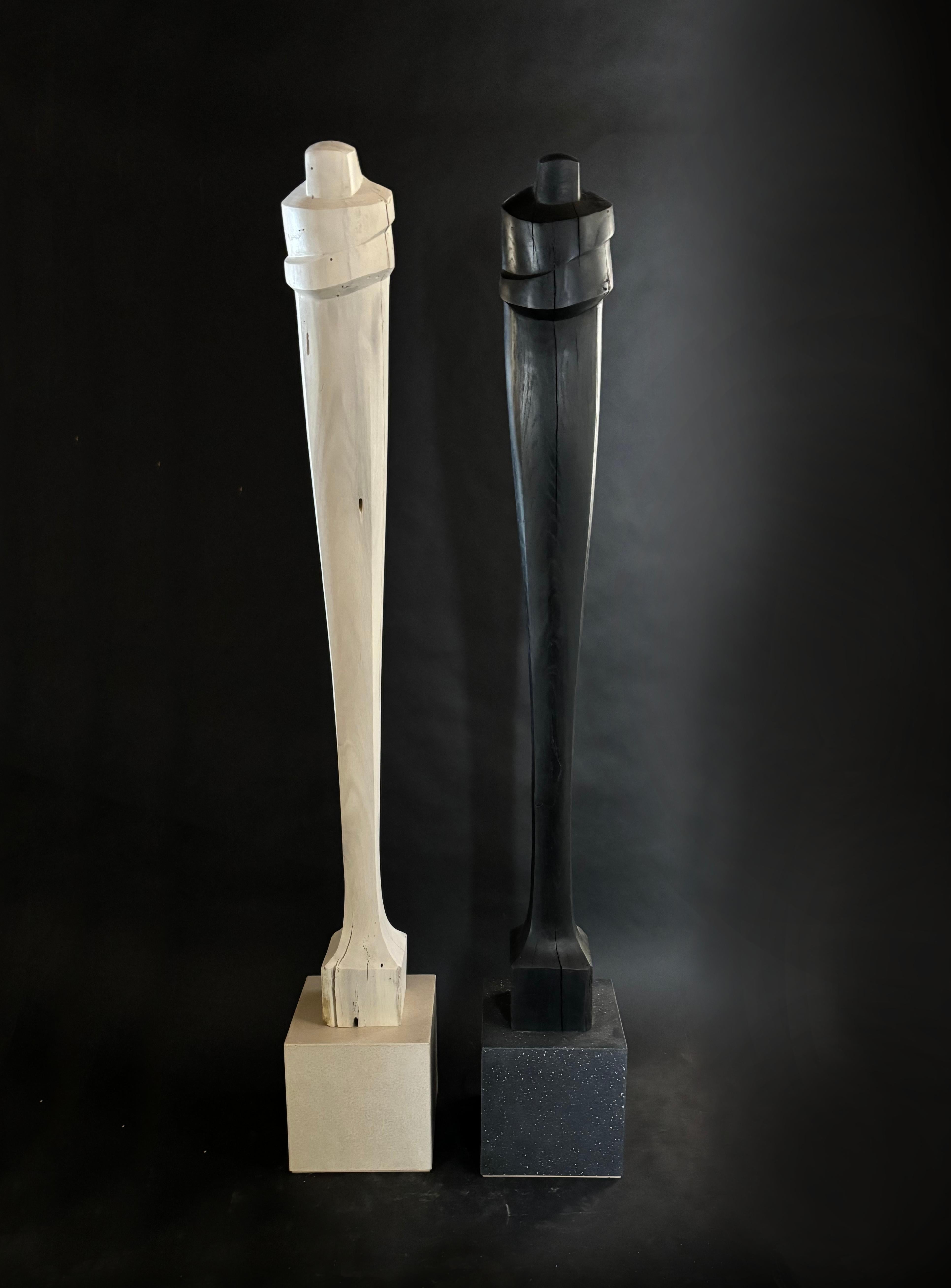 Joel Urruty - Embrace black and white, Sculpture 2024 For Sale 3