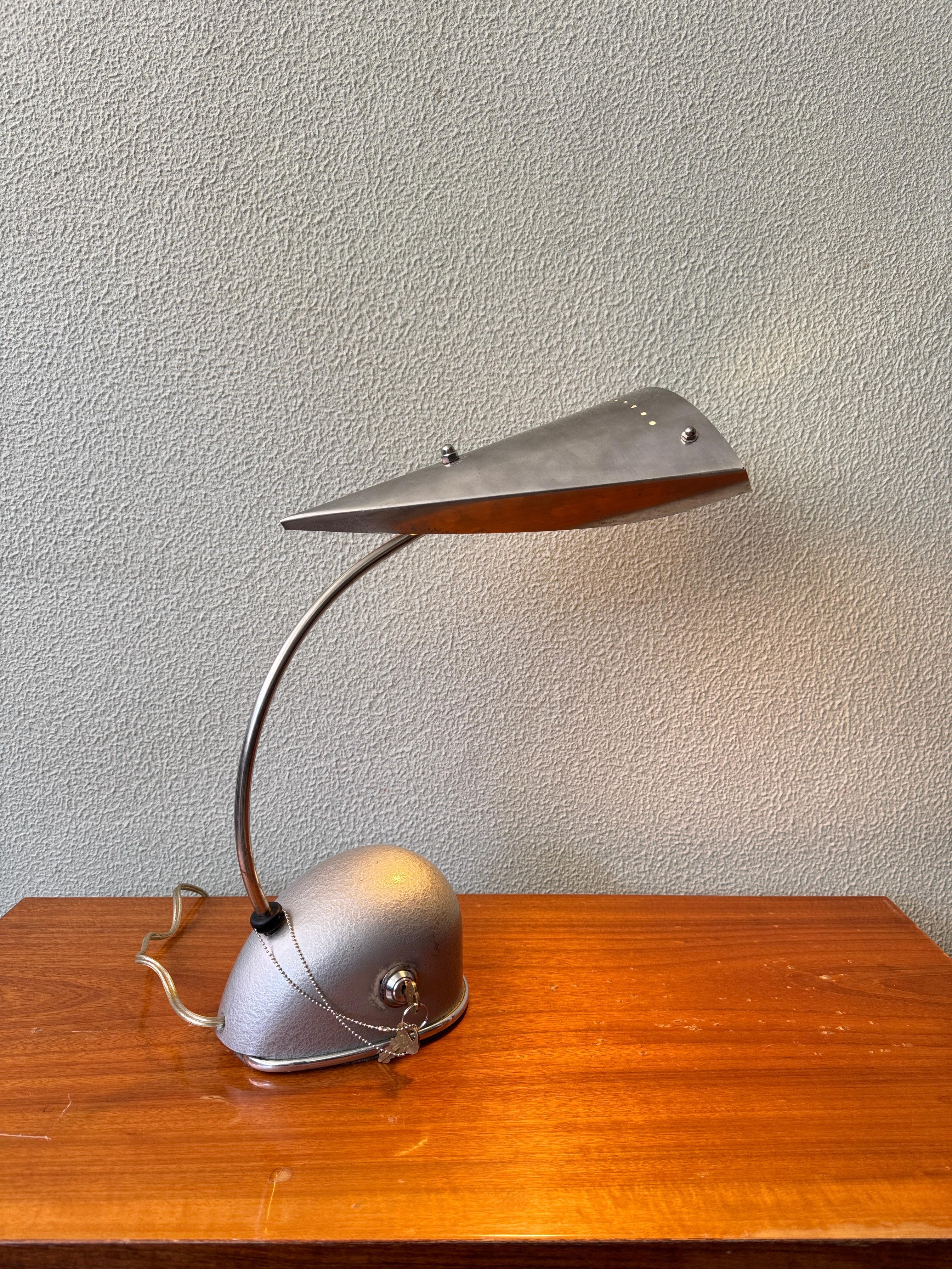 Lampe de table en verre et acier Gunmetal, Joey Manic, années 1990 Bon état - En vente à Lisboa, PT