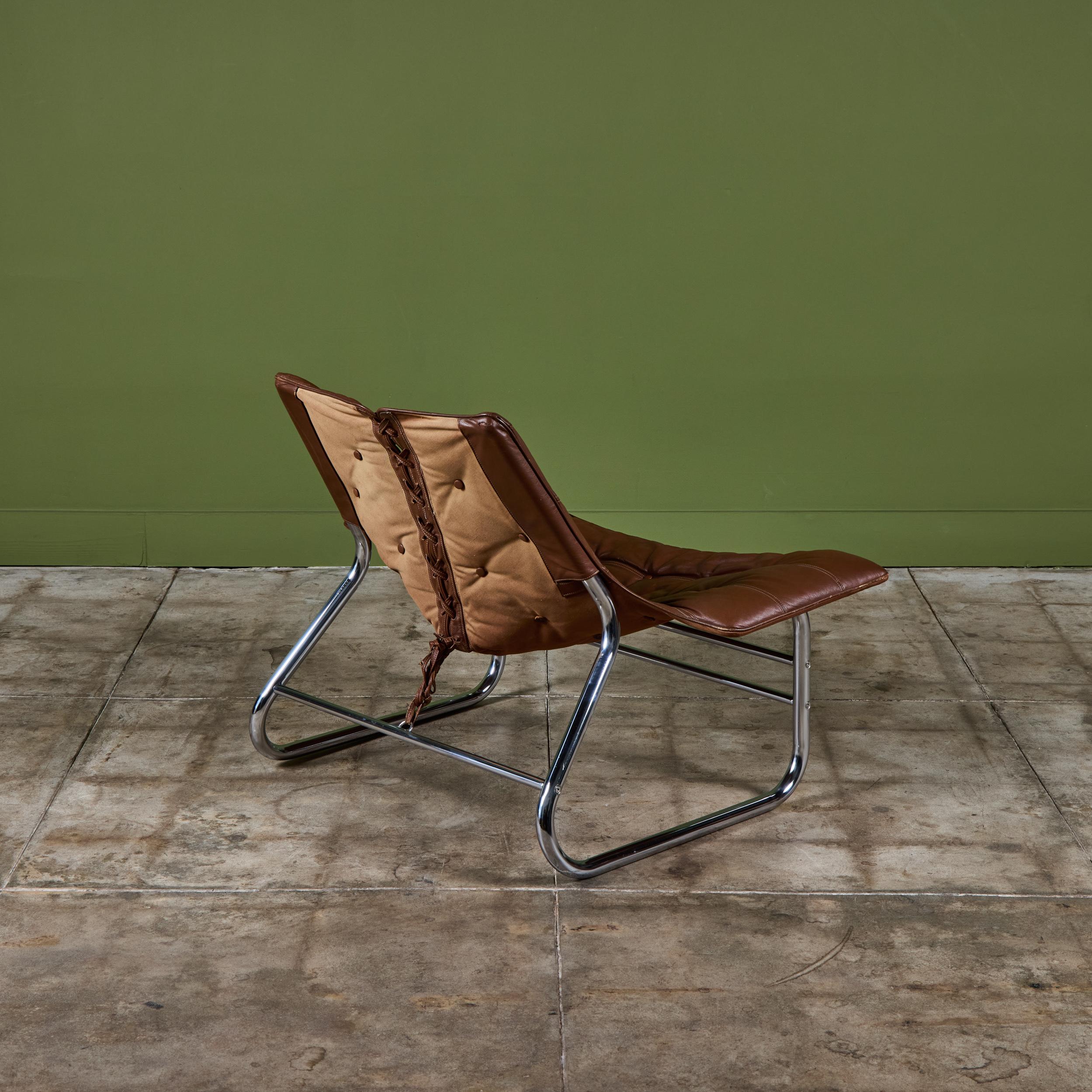 Fin du 20e siècle Johan Bertil Häggström Corset Lounge Chair for  Swed-Form en vente