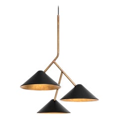 Lampada da soffitto in ottone nero Johan Carpner Grenverk di Konsthantverk Tyringe