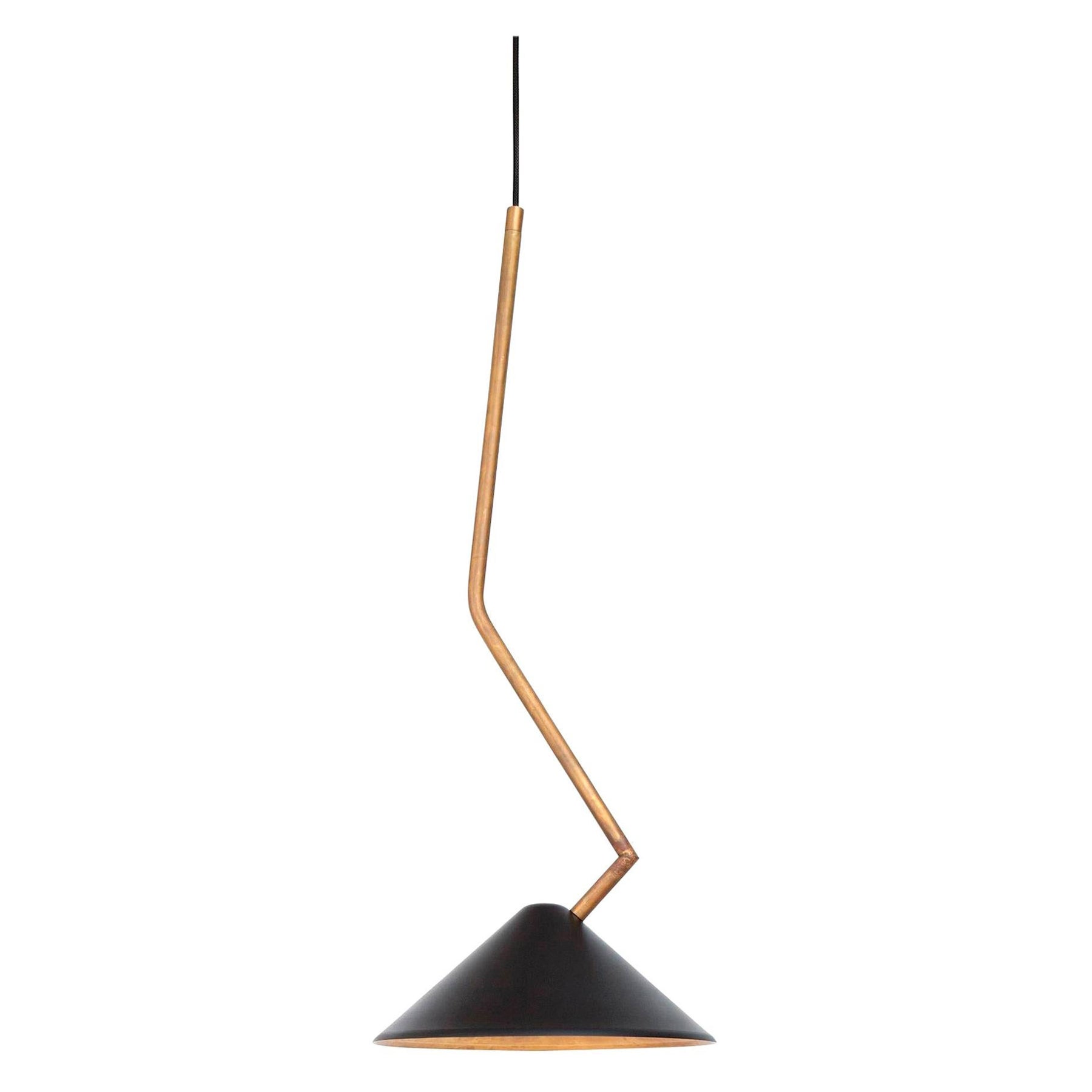 Lampada da soffitto in ottone nero Johan Carpner Grenverk di Konsthantverk Tyringe