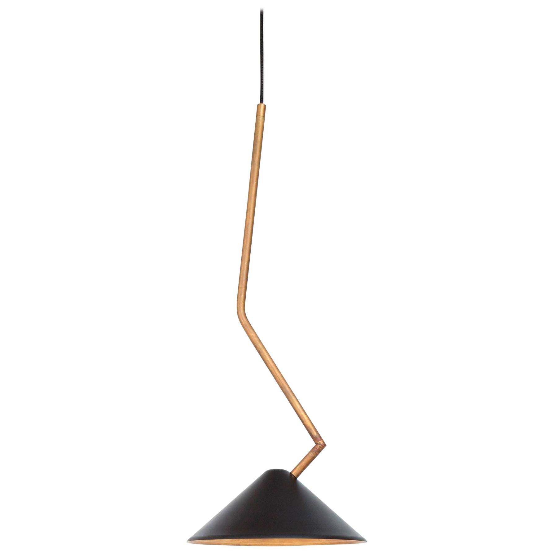 Lampe à cuve en laiton noir Grenverk de Konsthantverk Tyringe de Johan Carpner