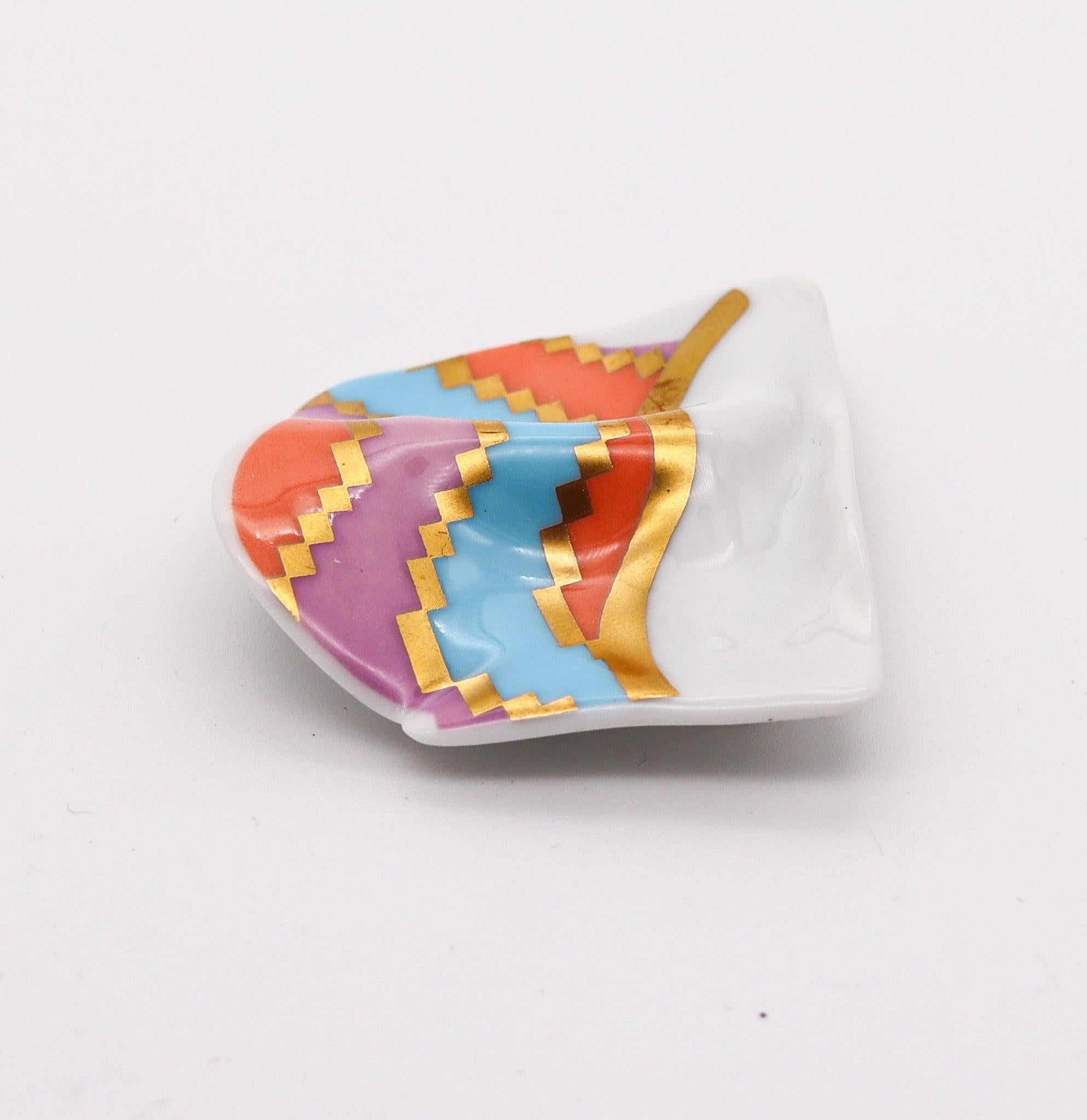 JOHAN GERARD VAN LOON 1970 Broche de porcelana policromada Rosenthal Studio Line en Excelente estado para la venta en Miami, FL