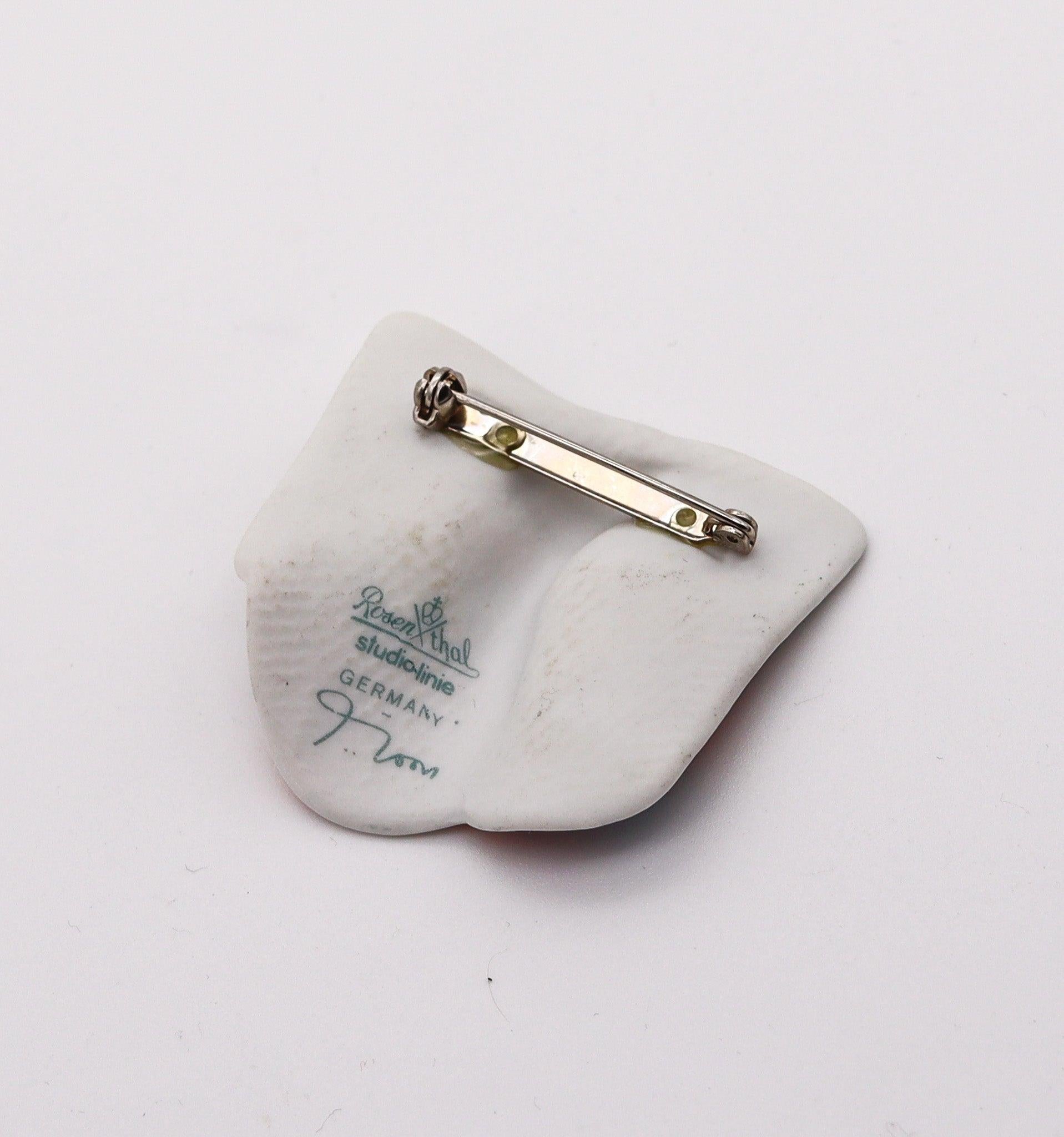 De las mujeres JOHAN GERARD VAN LOON 1970 Broche de porcelana policromada Rosenthal Studio Line en venta